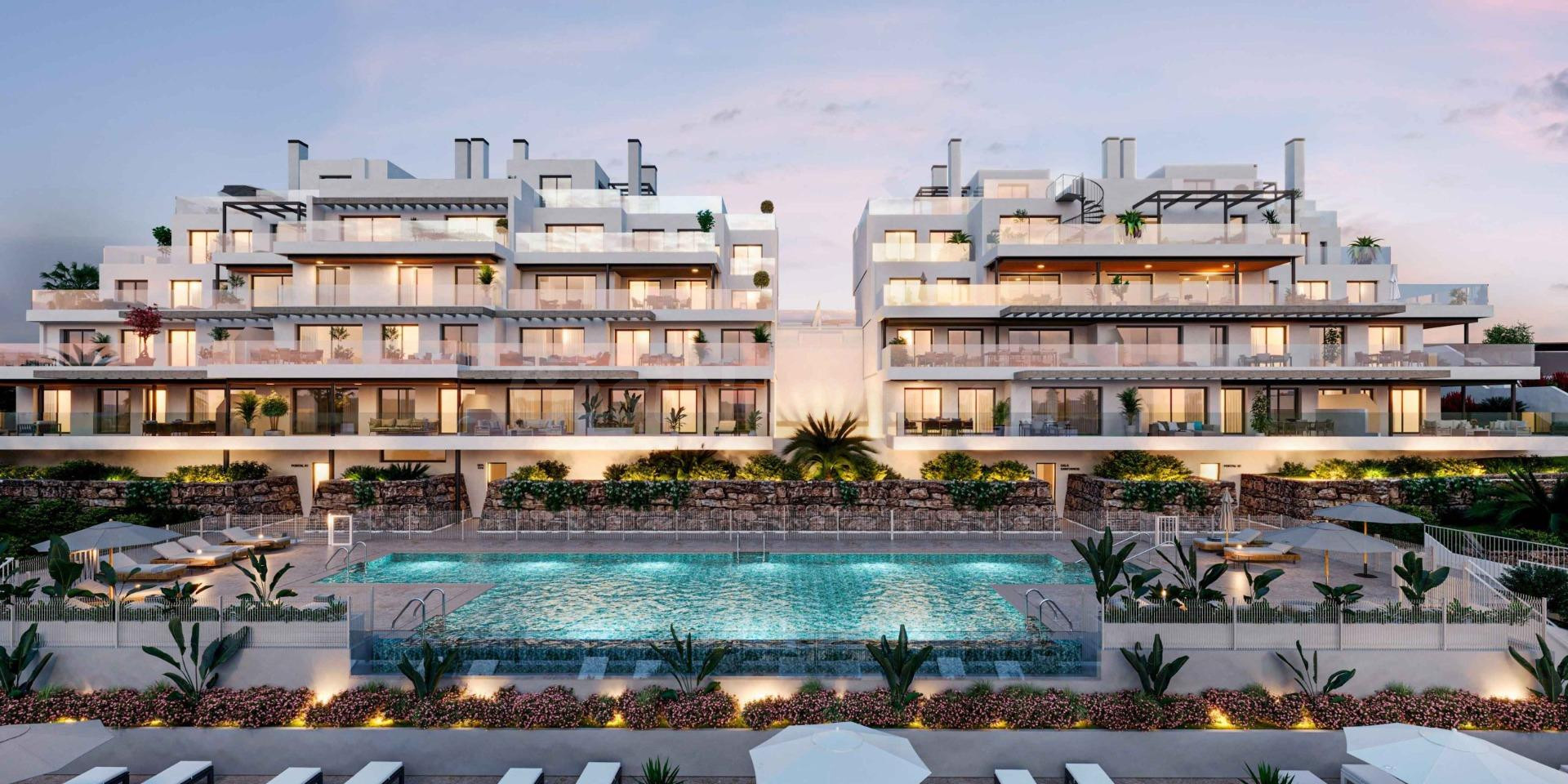 Apartamento planta baja de 2 dormitorios y 2 baños con vistas al mar. Estepona