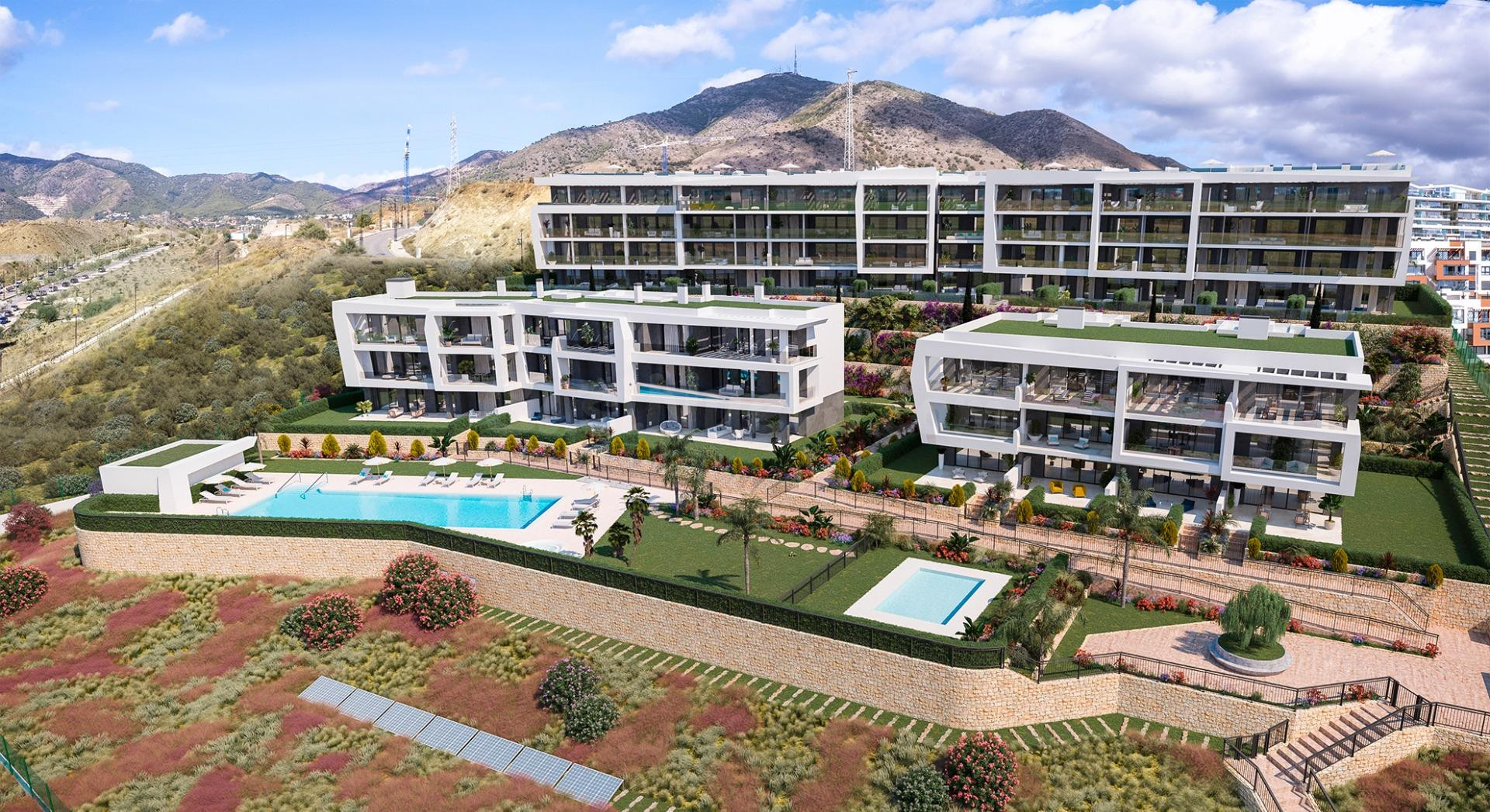 Apartamento planta baja de 3 dormitorios, 2 baños en El Higuerón, Fuengirola