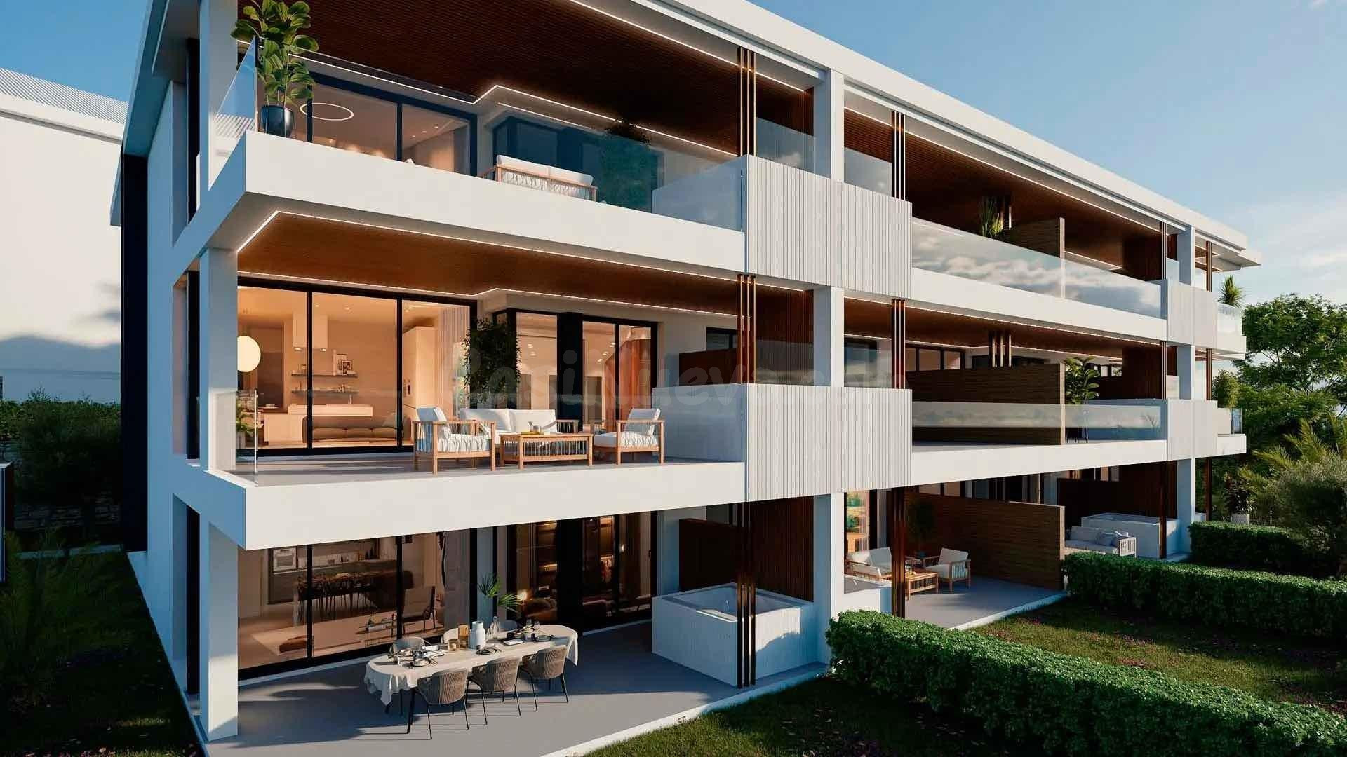 Apartamento de 2 dormitorios y 2 baños con vistas al mar. El Higuerón, Fuengirola