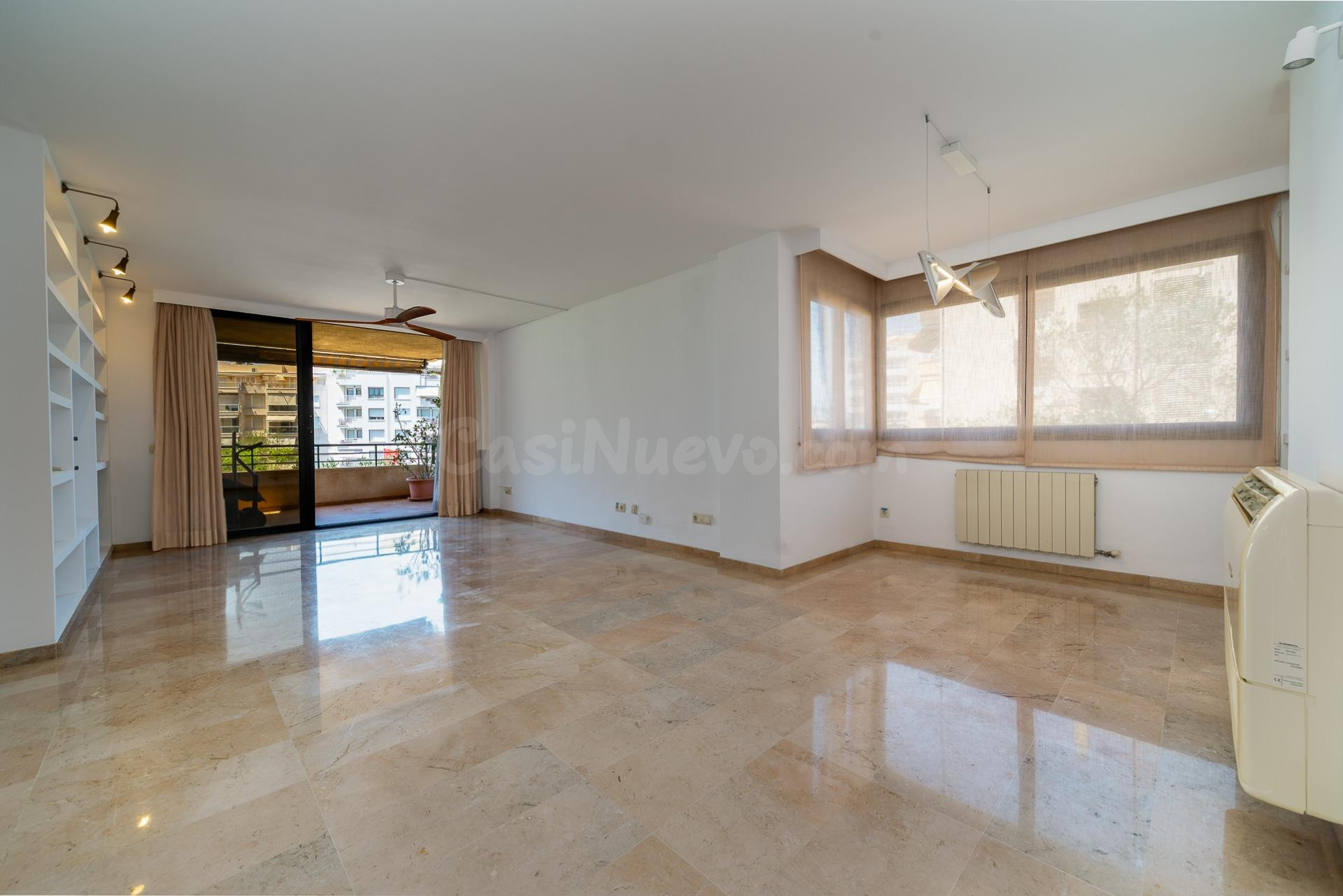 Gran piso de 170 m2 en alquiler en Bons Aires – 4 habitaciones y balcón