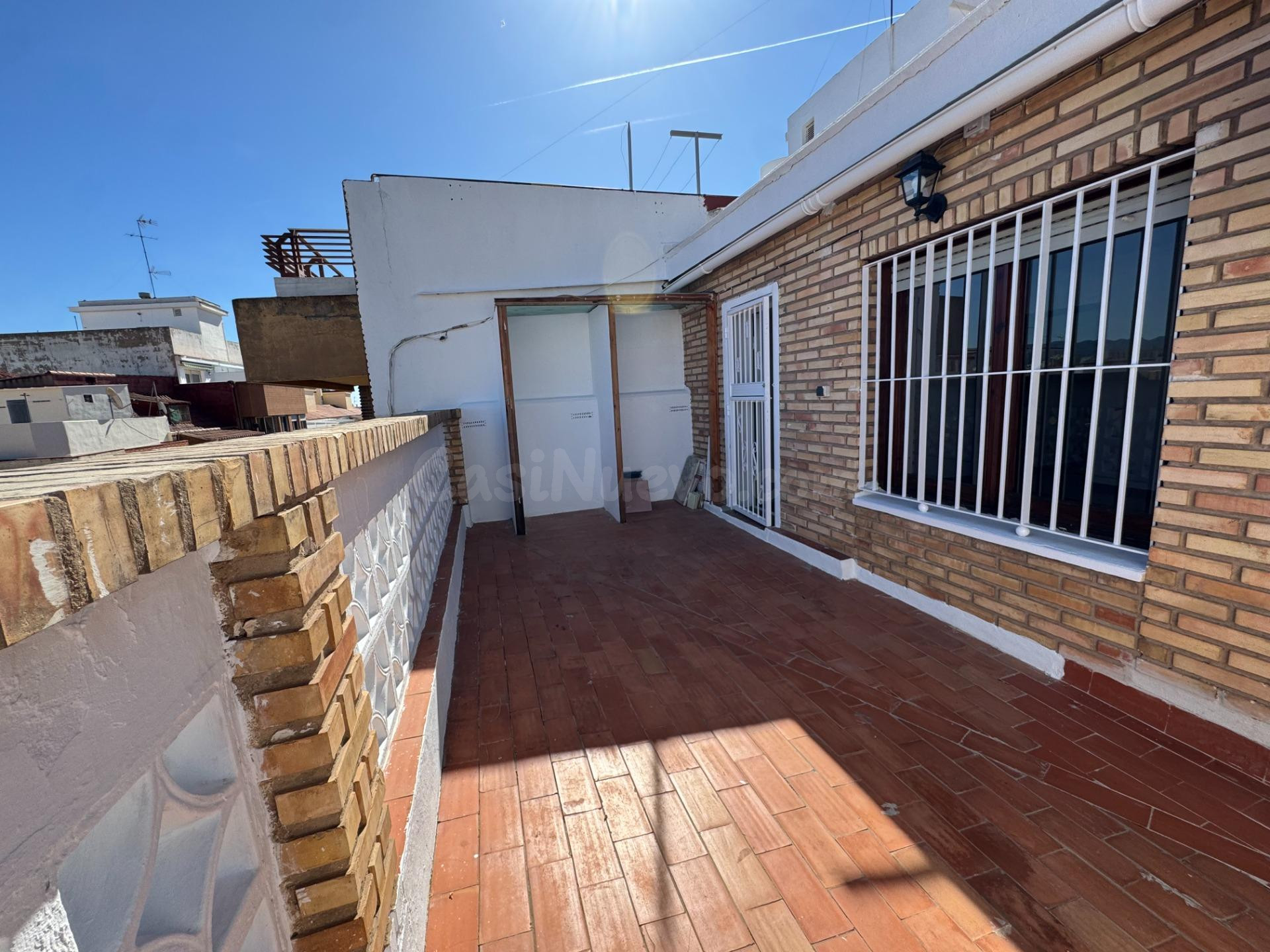 Espectacular Ático en el Centro de Lliria con Terraza y Vistas a la montaña