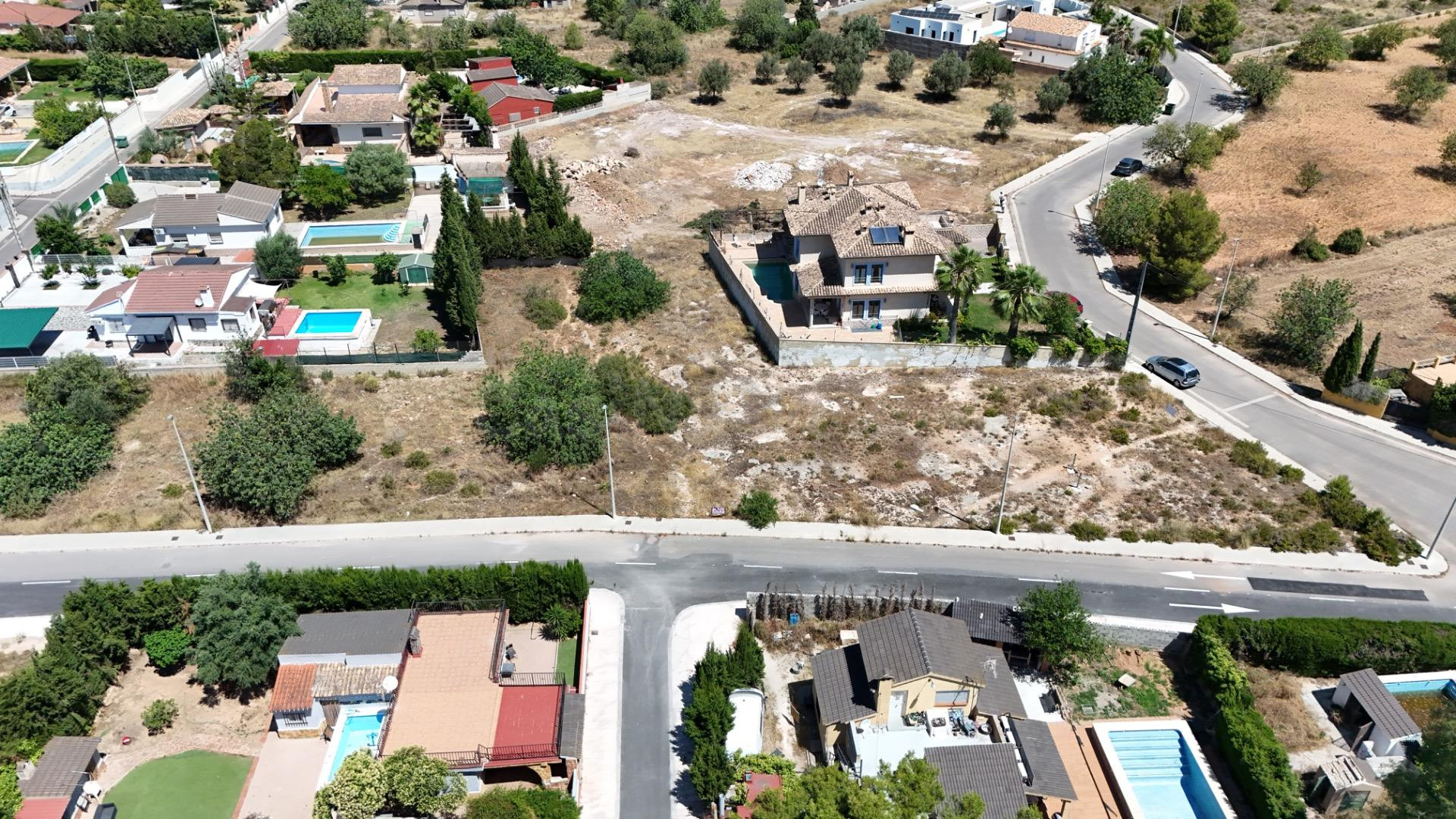 Parcela urbana en Montejarque, junto al Parque Natural de San Vicente