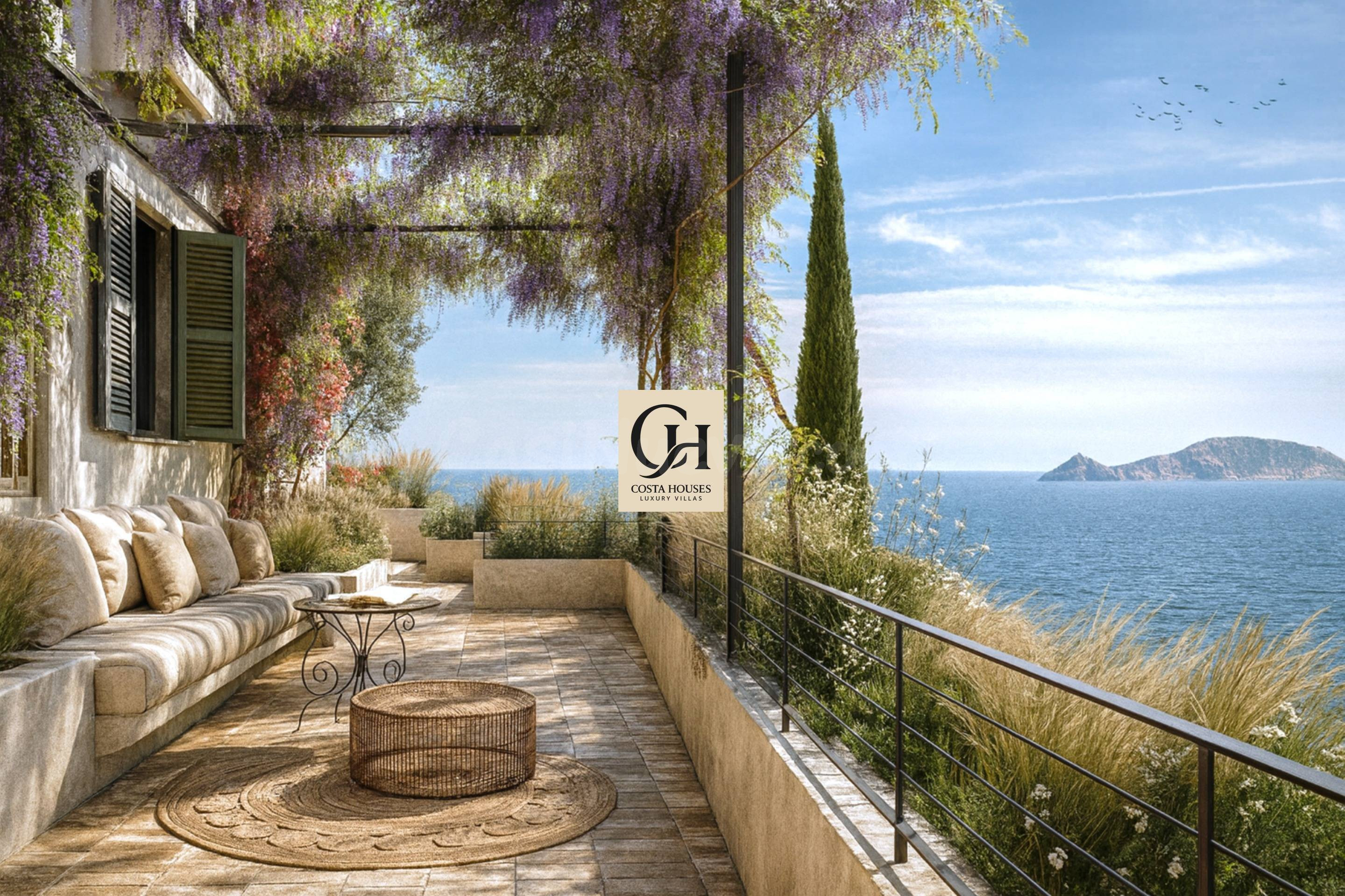 CASA LLICSO · ARQUITECTURA MEDITERRANEA ATEMPORAL CON VISTAS AL MAR, LA CORONA JAVEA