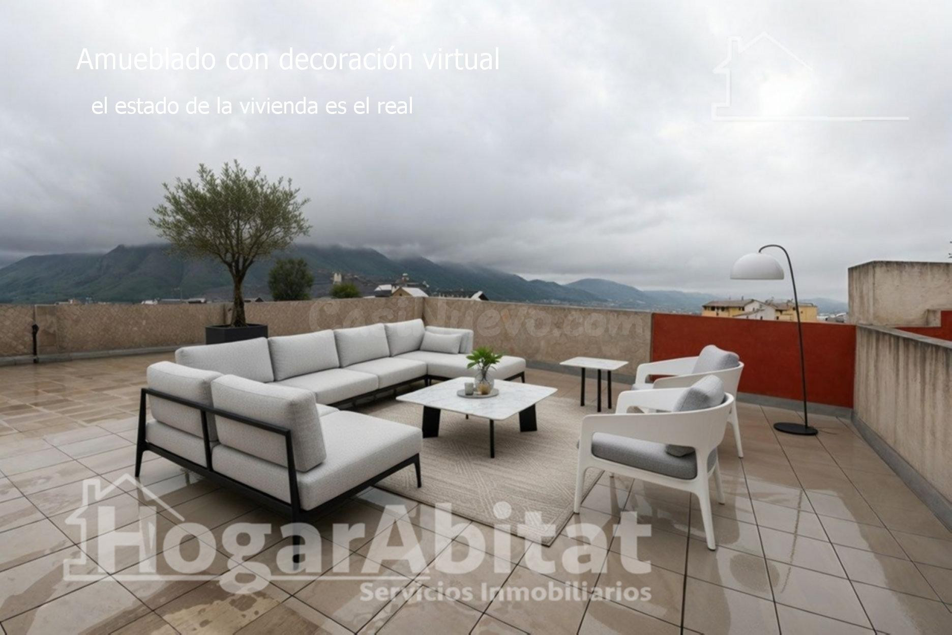 ESPACIOSA CASA CON TERRAZA Y GARAJE PARA CREAR EL HOGAR DE TUS SUEÑOS