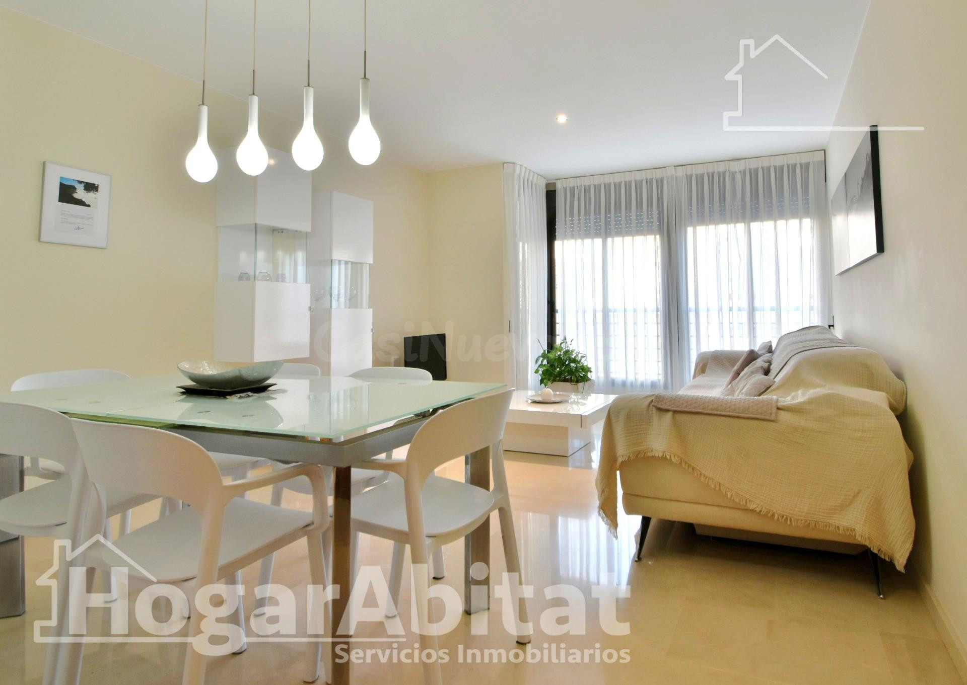 ¡ZONA DEL AYUNTAMIENTO! AMPLIO Y SOFISTICADO CON GARAJE, BALCÓN Y TRASTERO