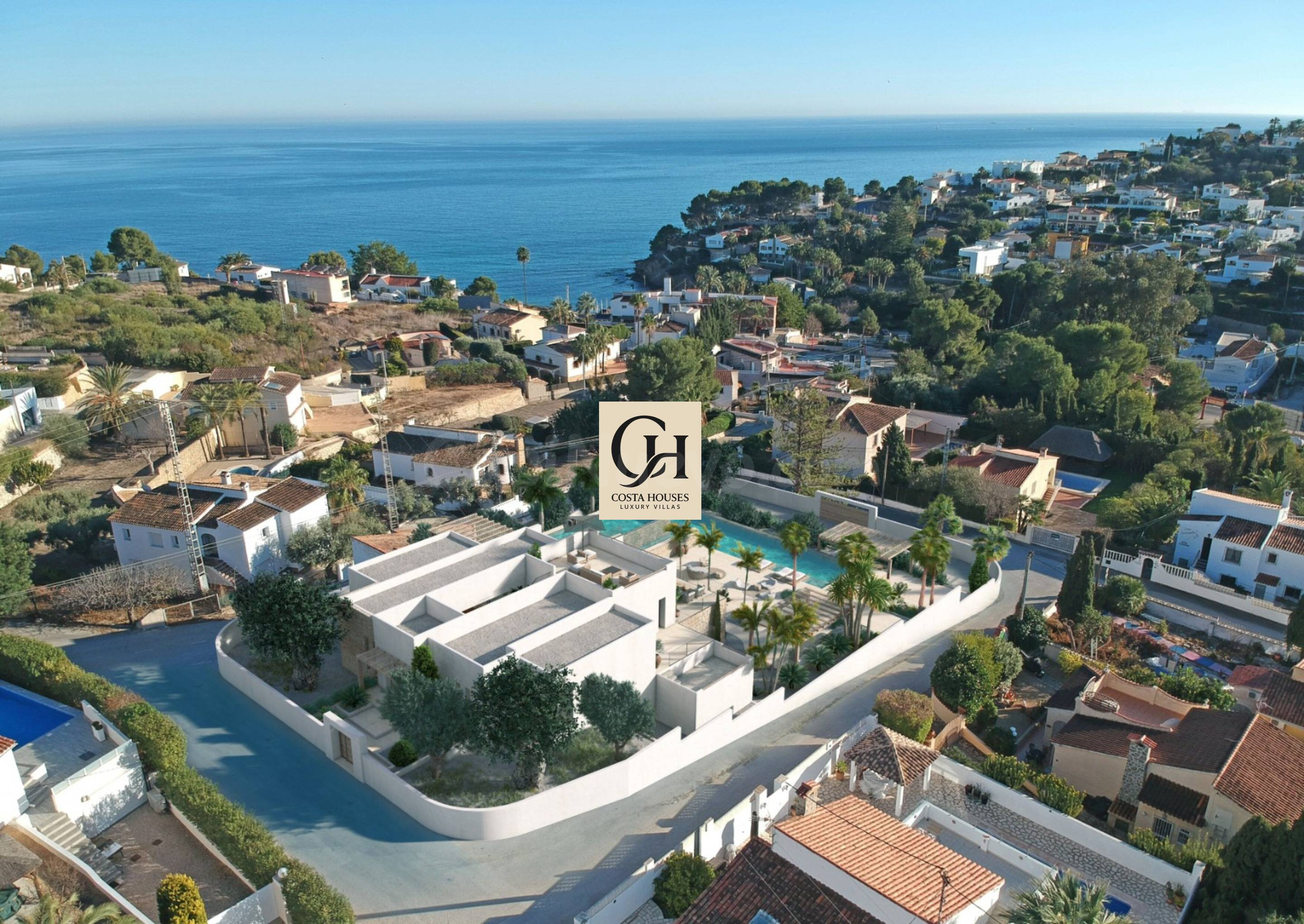 VILLA IBICENCA · VISTAS AL MAR Y A 400 METROS DE LA PLAYA DE LA FUSTERA, BENISSA