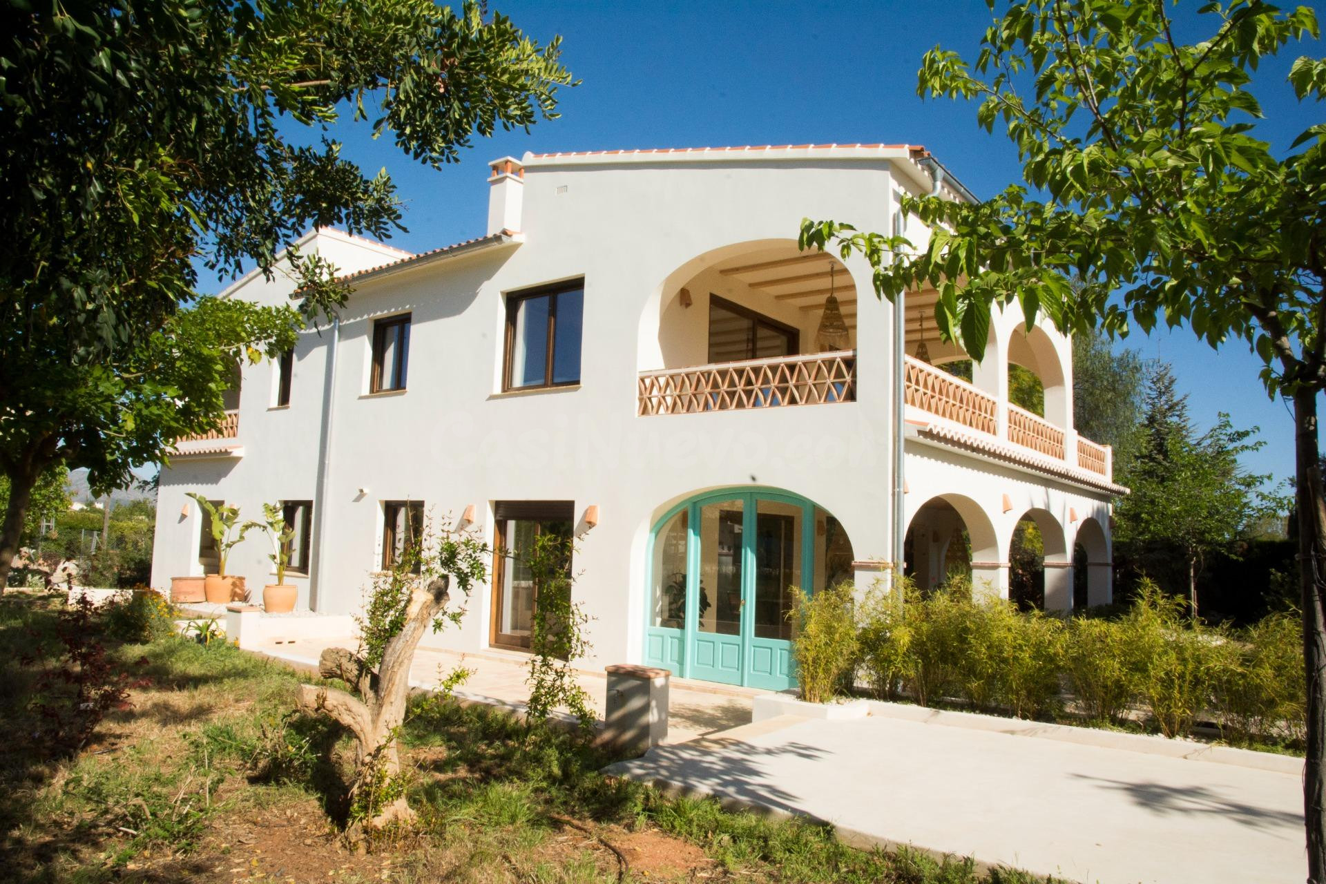 Vivienda ubicada en planta baja de villa en alquiler de temporada de invierno