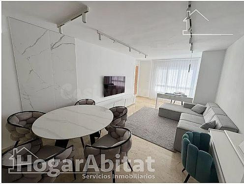 ¡ESPECTACULAR, EN RESIDENCIAL! ALTO, AMPLIO Y LUMINOSO CON PISCINA Y GARAJE