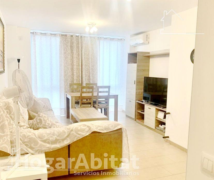 ¡OPORTUNIDAD DE INVERSIÓN! EXTERIOR Y ACOGEDOR CON TERRAZA Y BALCÓN CERCA DEL CENTRO Y LA PLAYA
