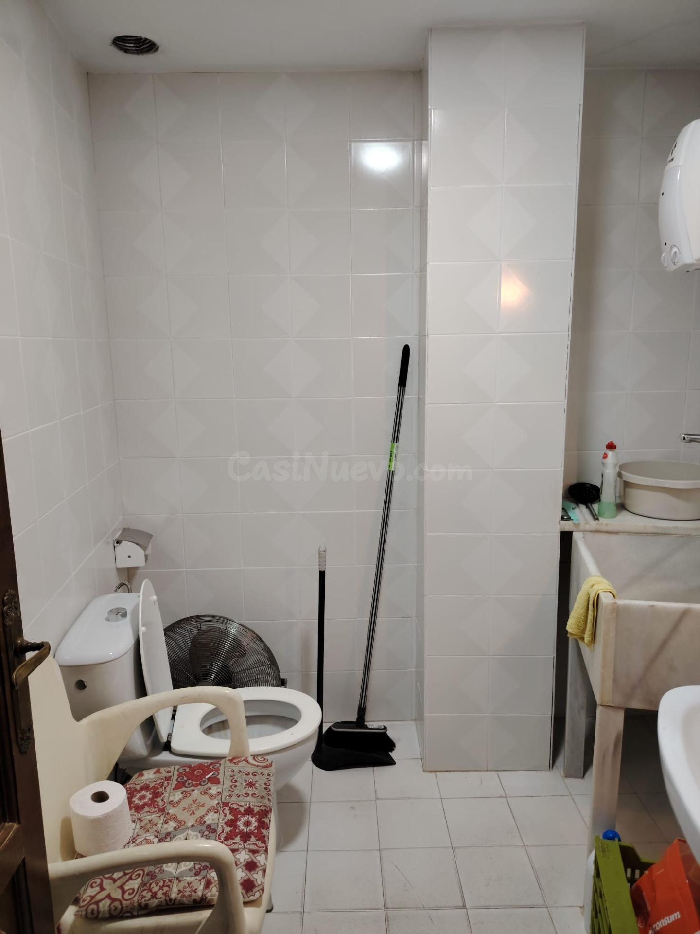 Local comercial planta baja Llíria 97m2 - Oportunidad única - foto 3
