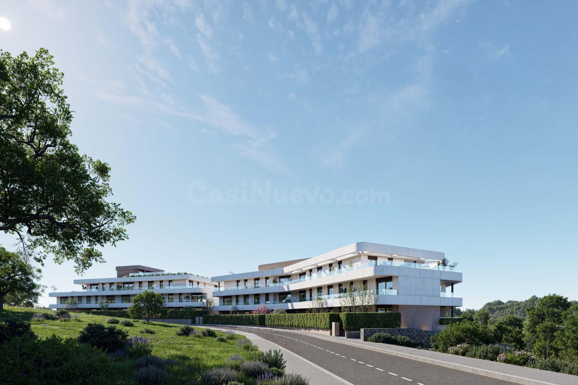 Apartamento planta baja. 2 dormitorios y 2 baños. Vistas al Golf. Estepona
