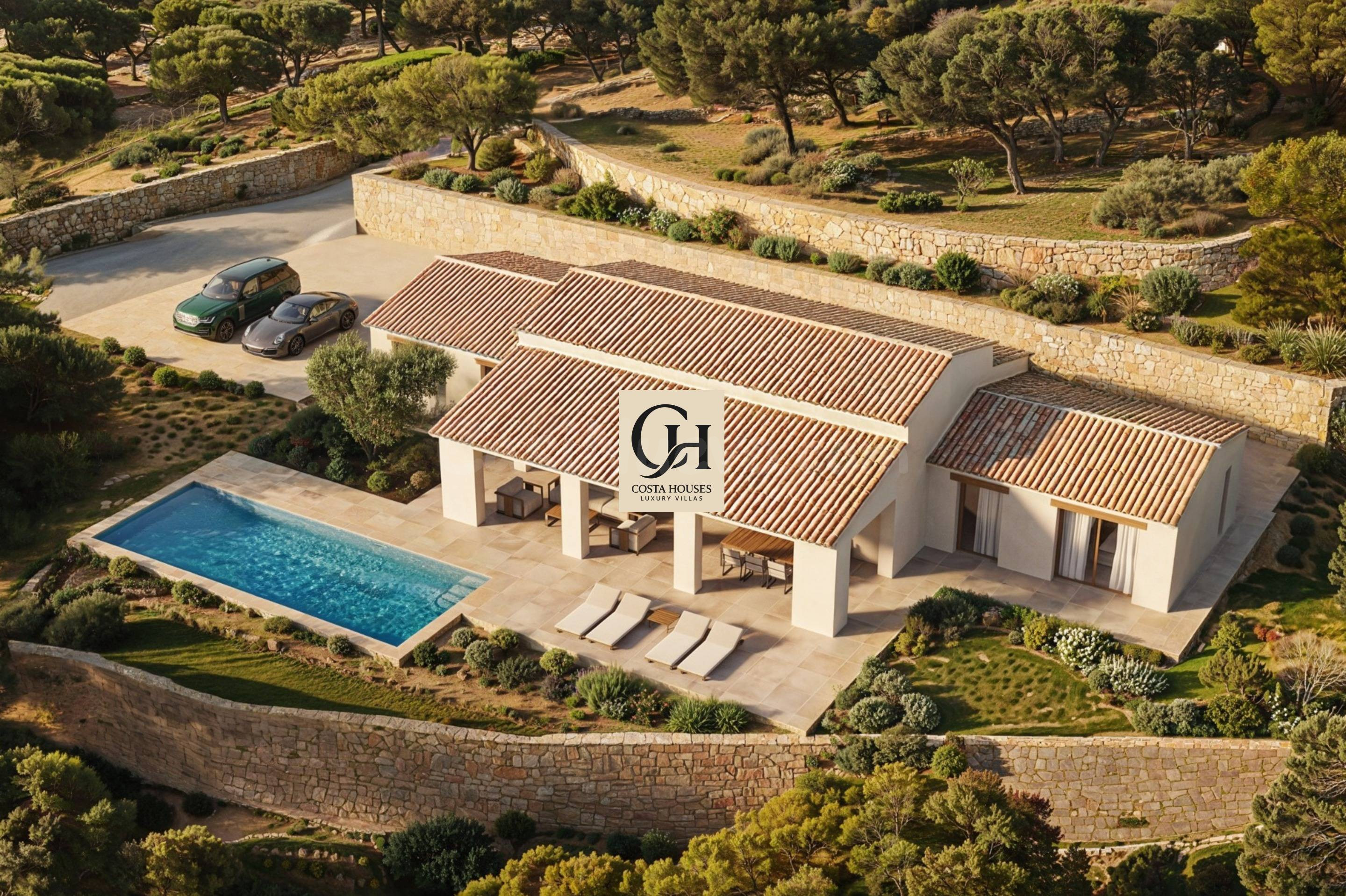 VILLA SERRALLONGA · GRAN PARCELA, PRIVACIDAD Y ESENCIA MEDITERRANEA EN BENISSA