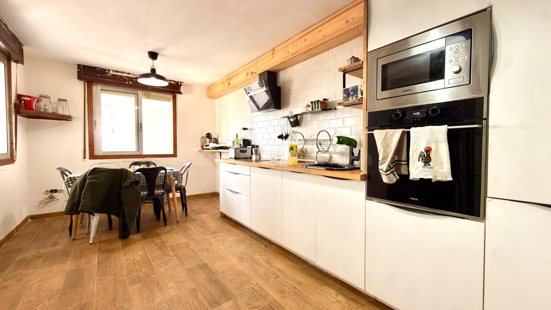 Casa de piedra en venta en Ramirás. Tu Refugio Ideal a 15 minutos de Rivadavia
