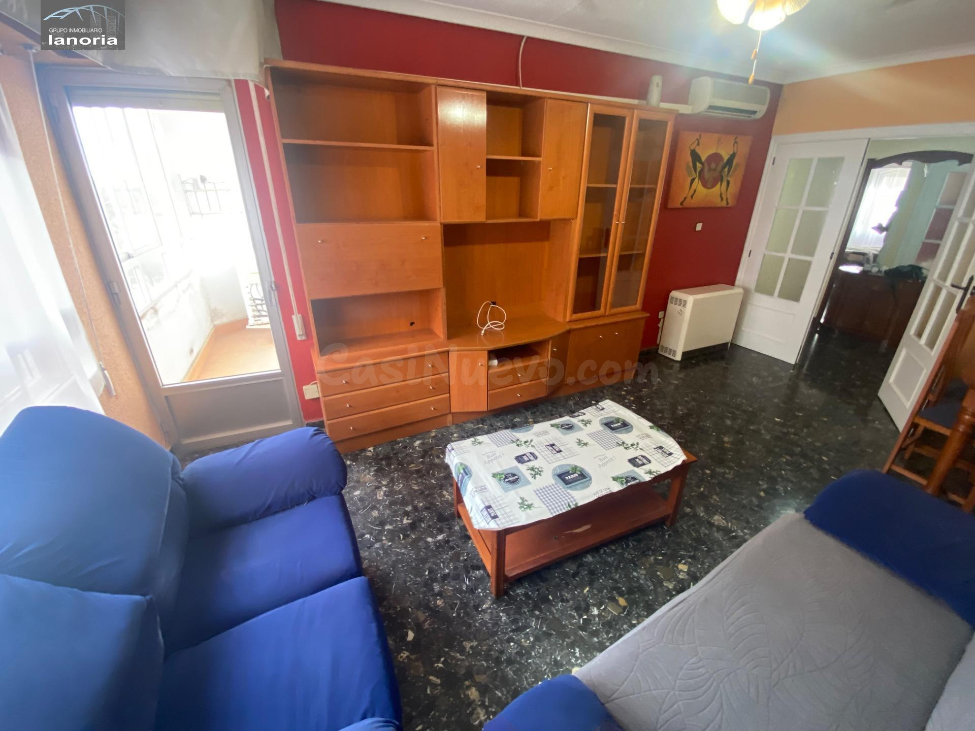 Grupo la Noria VENDE Piso amueblado de 4 dormitorios y 2 baños. 3º SIN ascensor en Calle Miguel Servet (Barrio San Pablo)