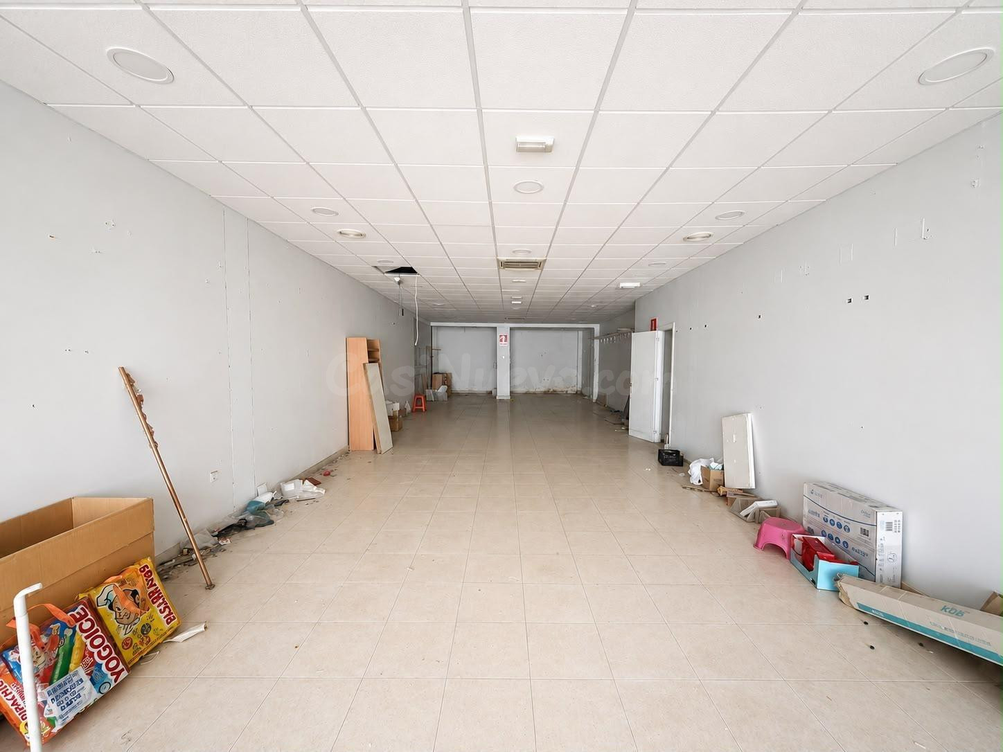 Local comercial 1 habitación 195m² en venta - Centro - La Costilla