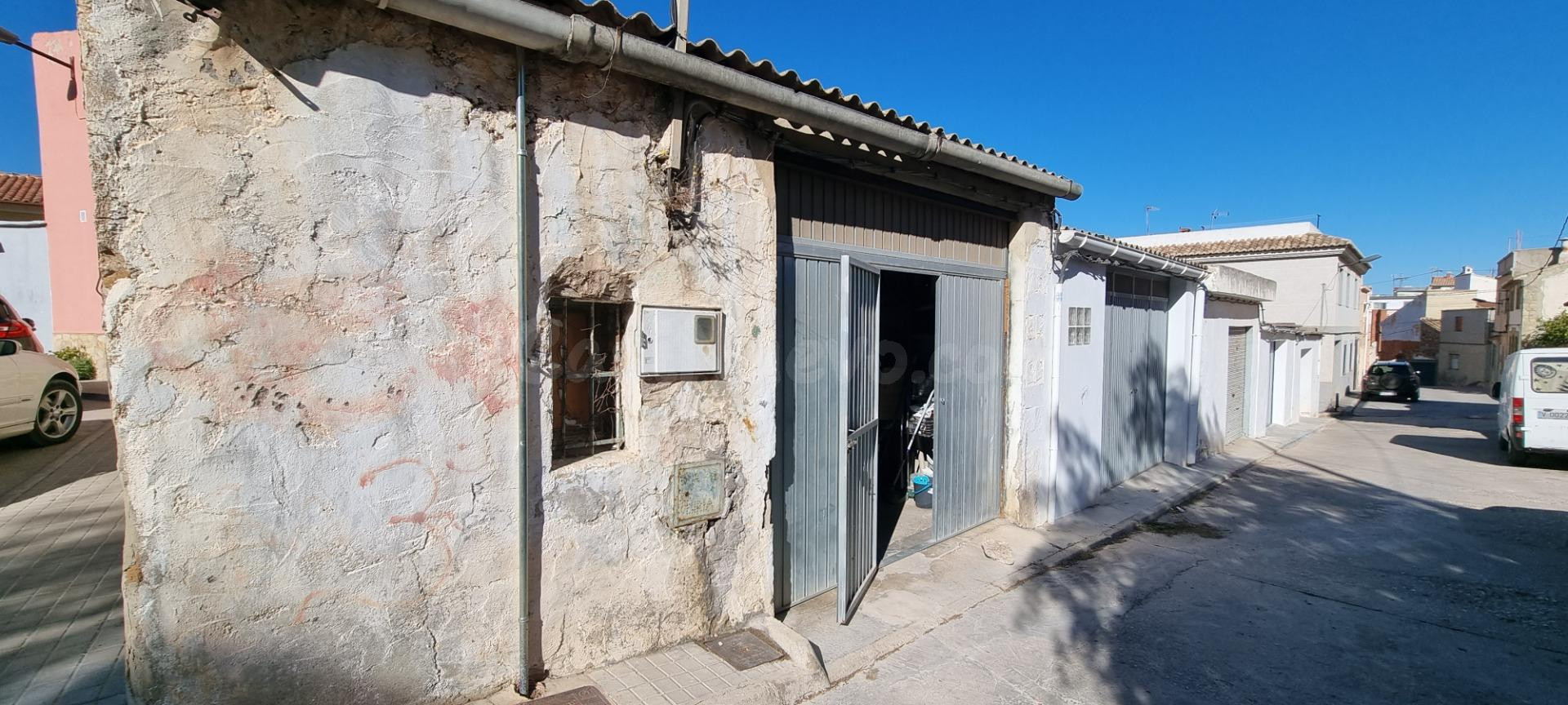 Ref 04181 Almacén - Solar  en Lliria, oportunidad para edificar una casa