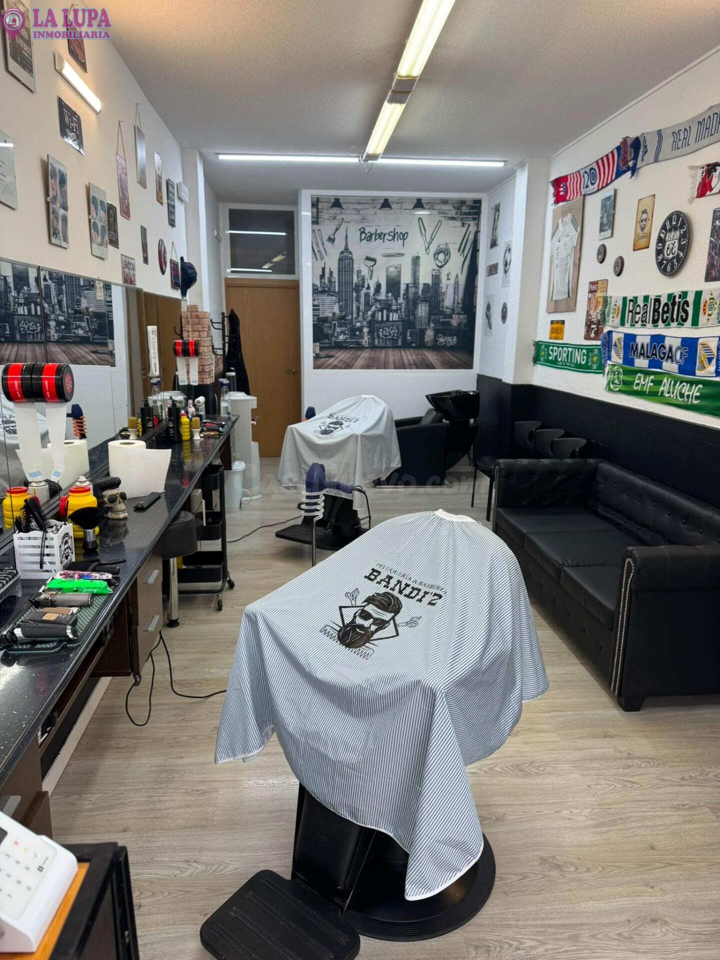 ¡¡¡ Se traspasa peluqueria en pleno funcionamiento en Parque Europa, Madrid - Ideal para Tu Negocio ¡¡¡