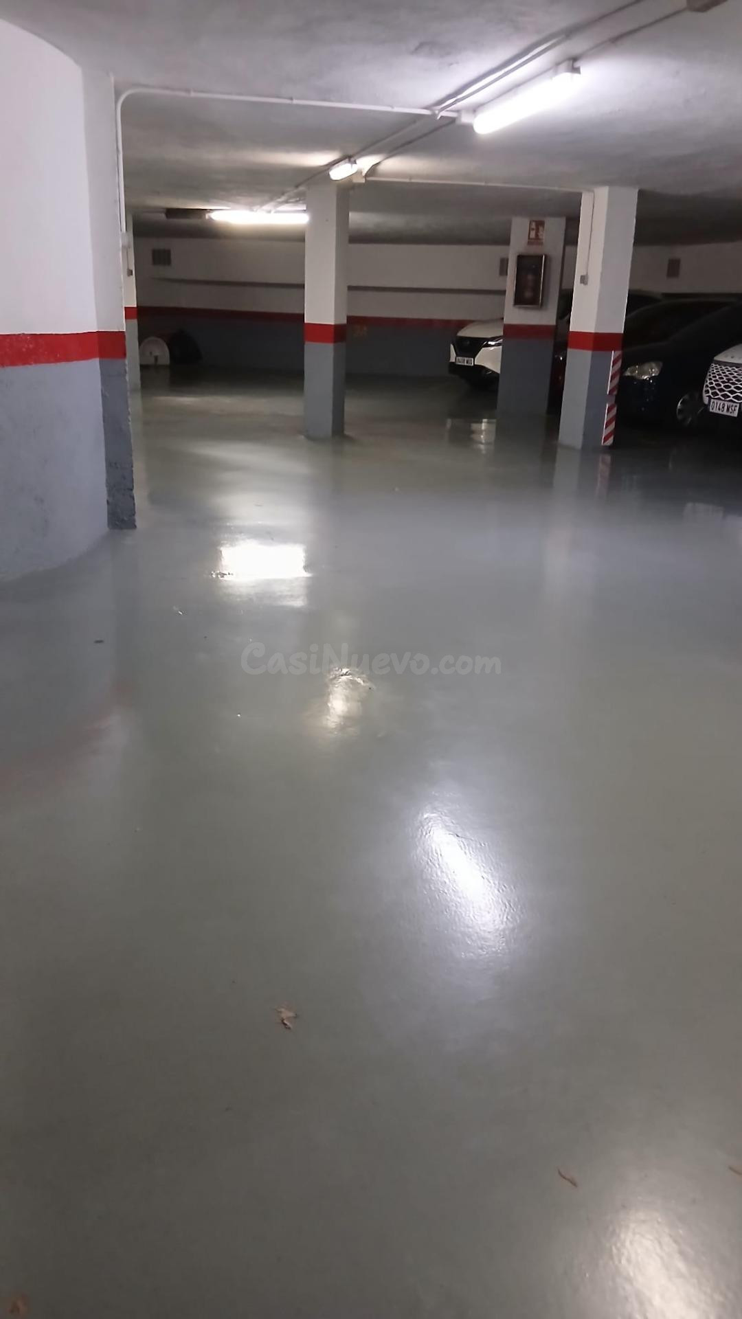 Estupenda Plaza de Parking en Reus - Ideal para Coche Mediano