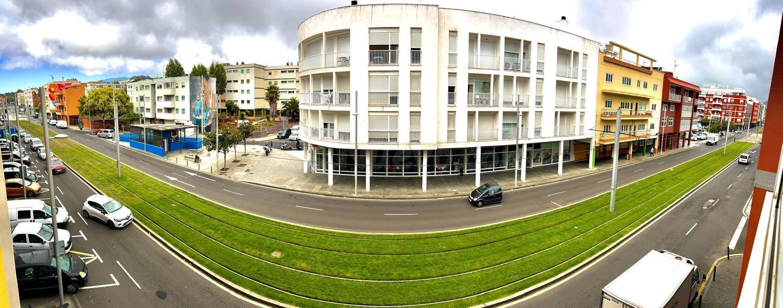 Piso en La Laguna, Avenida Trinidad, REFORMADO, Luminoso, Ascensor , 3 habitaciones,  2 baños