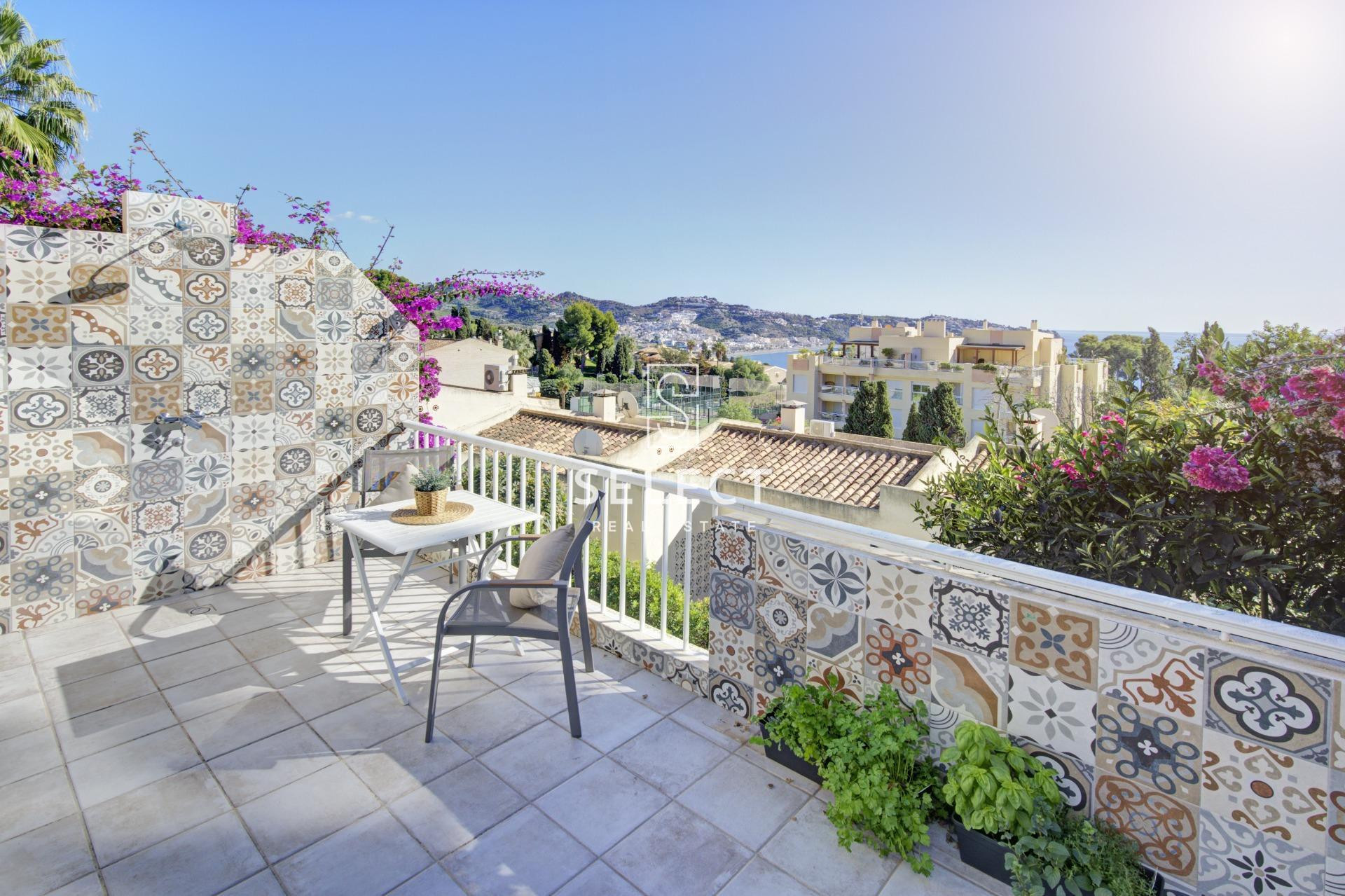 Apartamento de 1 dormitorio con terraza en Las Palomas, La Herradura