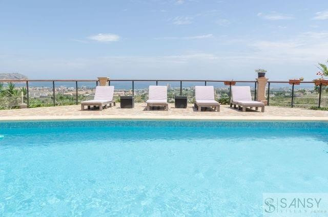 Chalet de Lujo con Vistas al Mar en Jávea/Xàbia - 7 Habitaciones