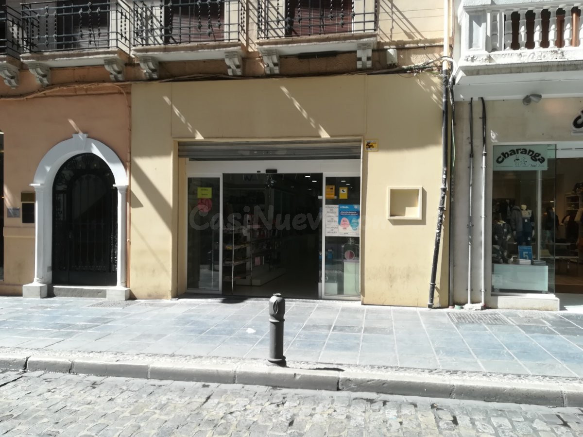 LOCAL COMERCIAL EN CALLE SAN ANTÓN