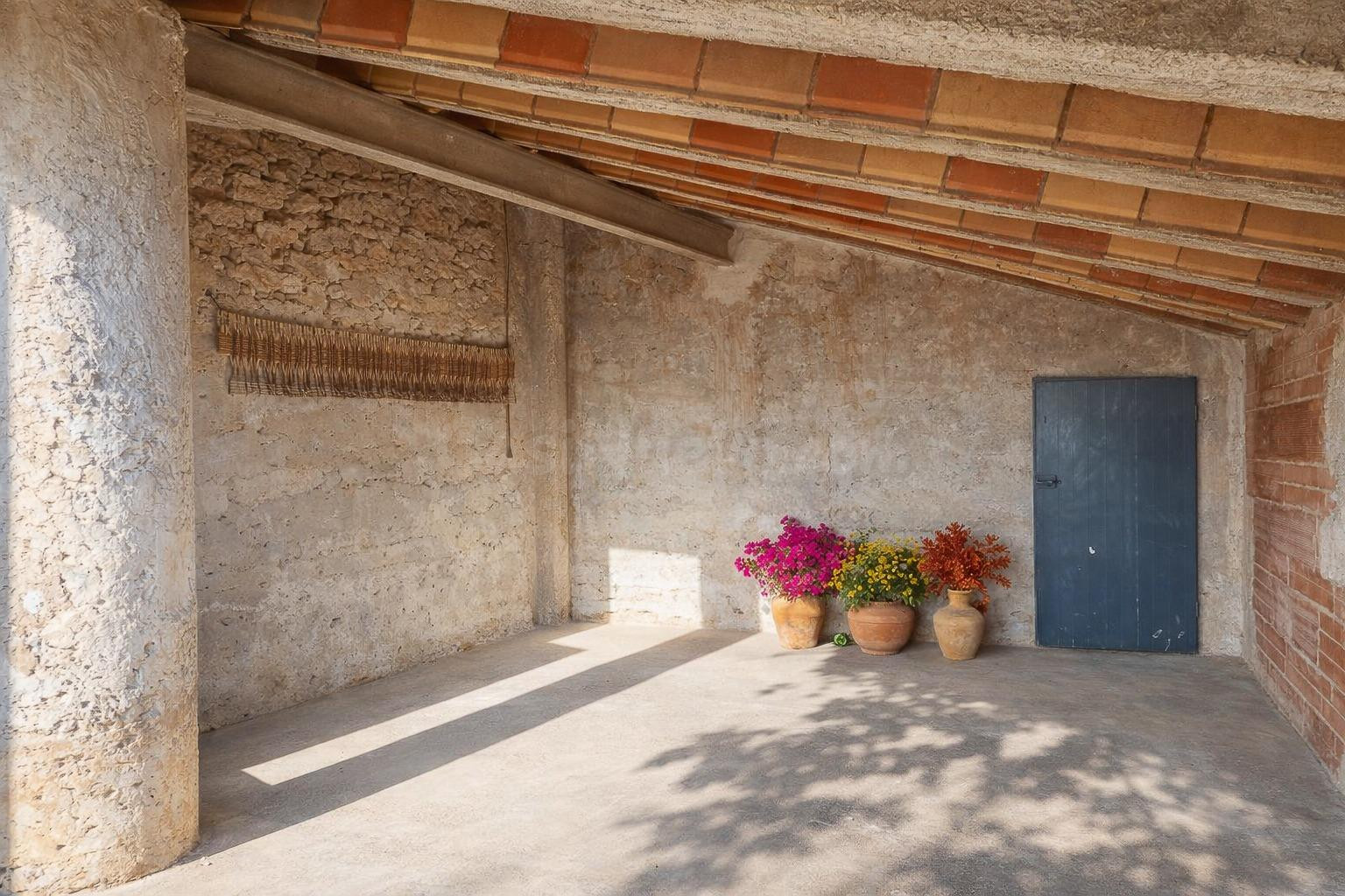 Gran oportunidad: casa de pueblo a reformar en el corazón de La Figuera