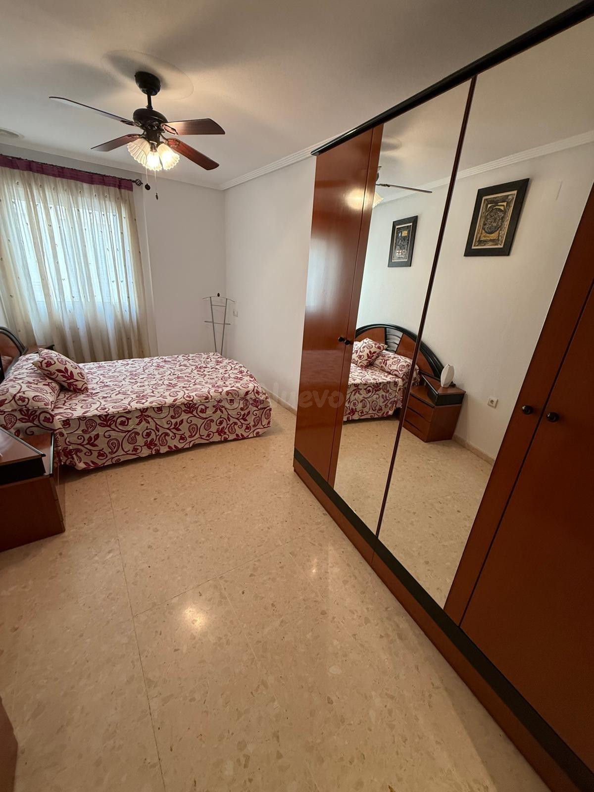 PISO SEMINUVO CON ASCENSOR EN ELCHE ZONA DE CARRUS DE 3 habitaciones