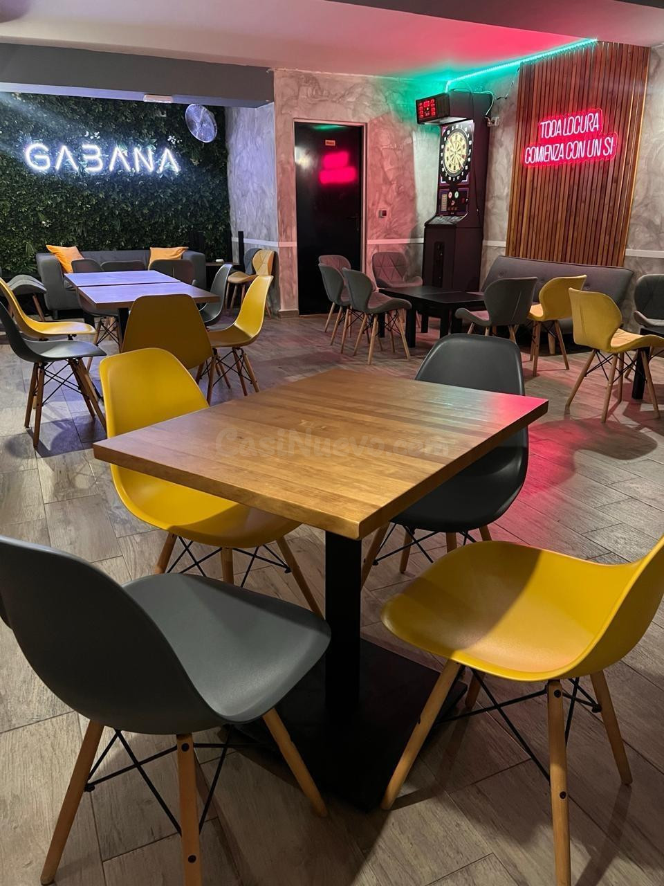 TRASPASO DE LOCAL CON LICENCIA DE CAFETERIA, ACTUALMENTE EN FUNCIONAMIENTO COMO PUB