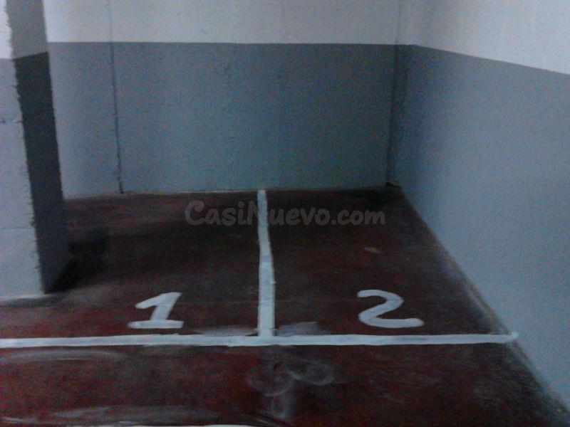 PLAZA DE PÁRKING PARA MOTO EN VENTA ZONA BASES DE MANRESA POR 9500€