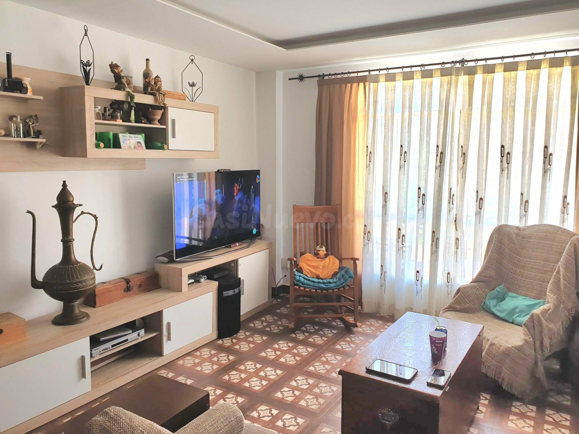 Casa en venta en Puebla de Soto (Murcia) – Amplia y con apartamento adosado (el apartamento está alquilado por 500€/MES)