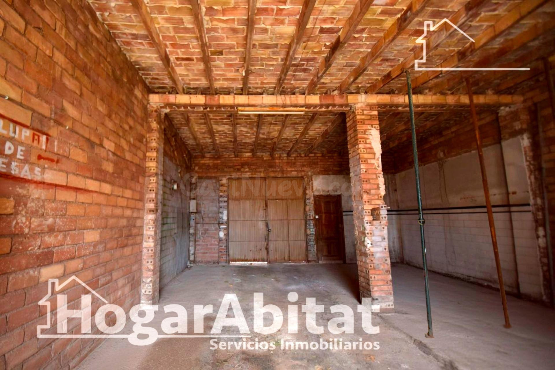 ¡SOLAR URBANO EN AVENIDA PRINCIPAL CON MÚLTIPLES POSIBILIDADES! 225 M2 DE SUPERFICIE, Y HASTA 3 ALTURAS EDIFICABLES