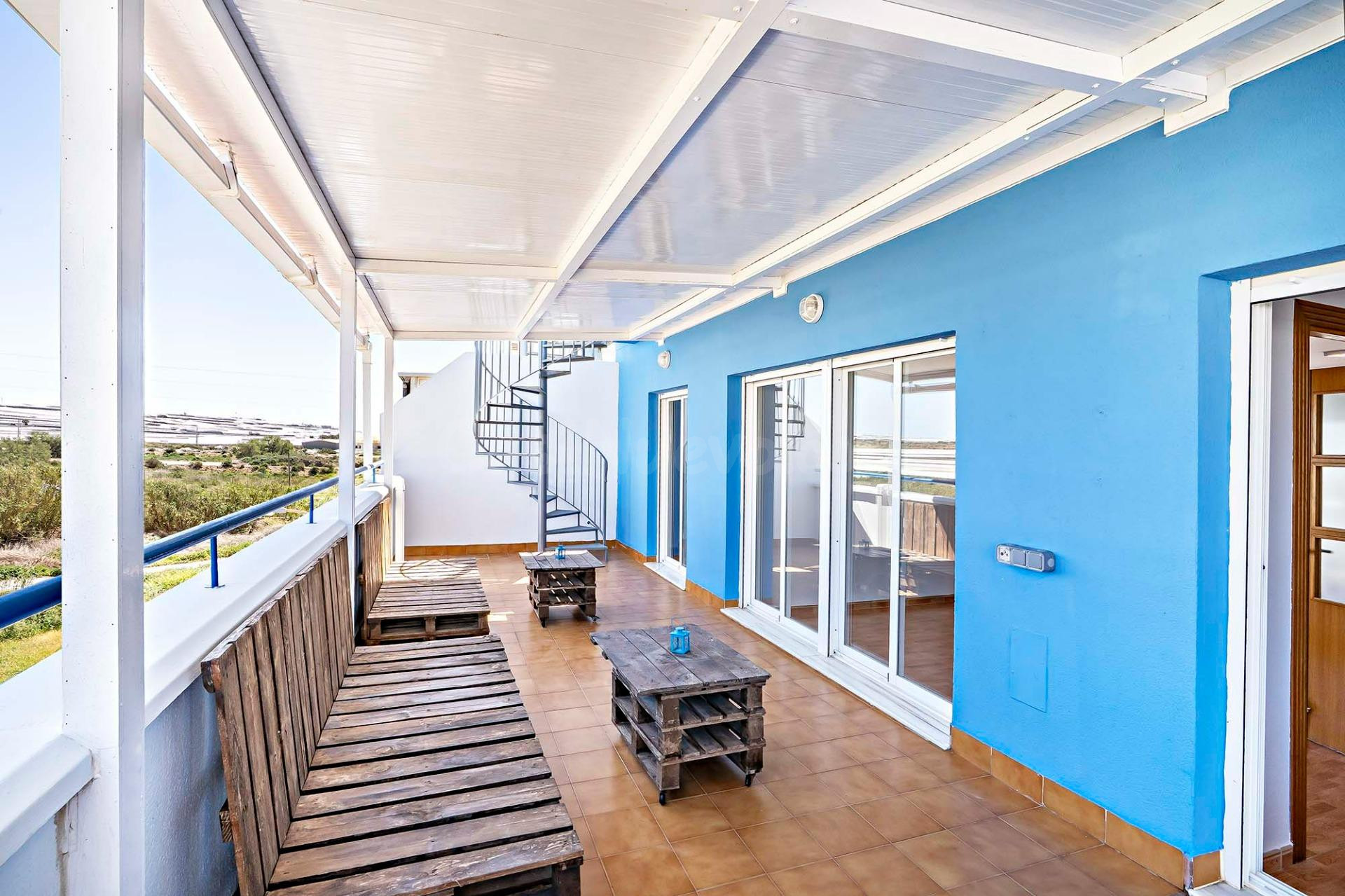 ESPECTACULAR ÁTICO DE 3 habitaciones EN 2ª LÍNEA DE PLAYA EN