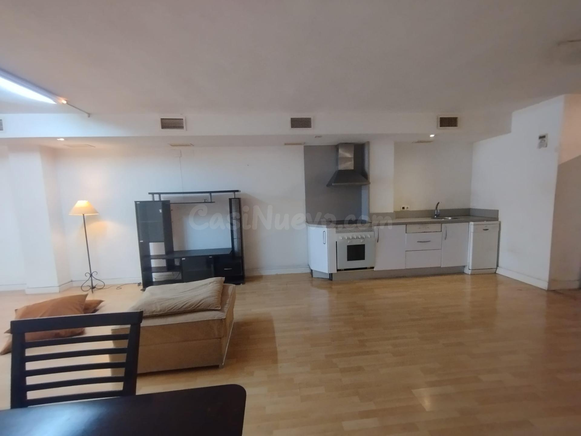 SE VENDE OFICINA CON ASCENSOR EN PLENO CENTRO DE ALICANTE JUNTO PLAZA SÉNECA - JUNTO PUERTO DEPORTIVO
