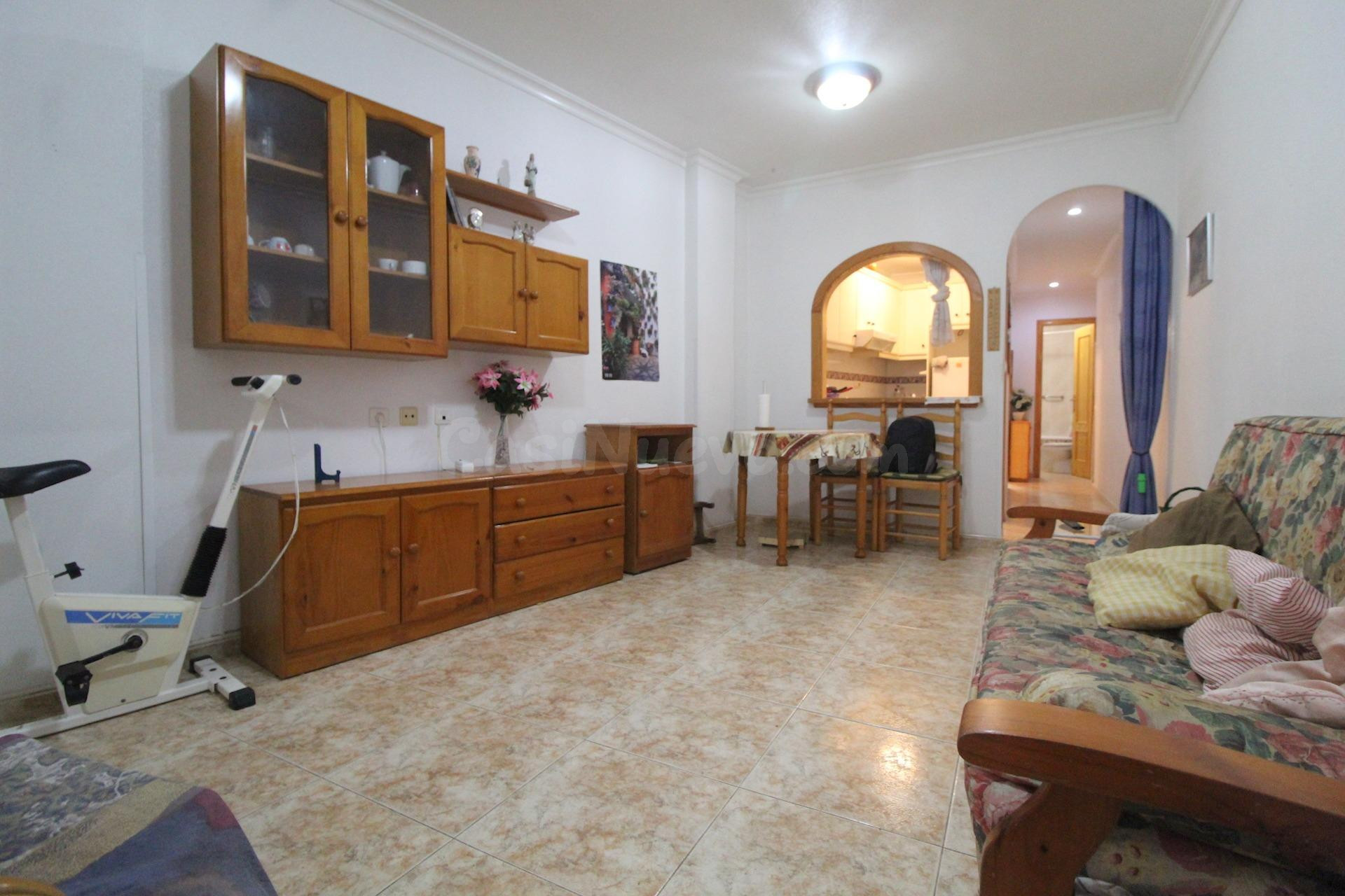 Apartamento de 2 dormitorios frente al mar con garaje incluido