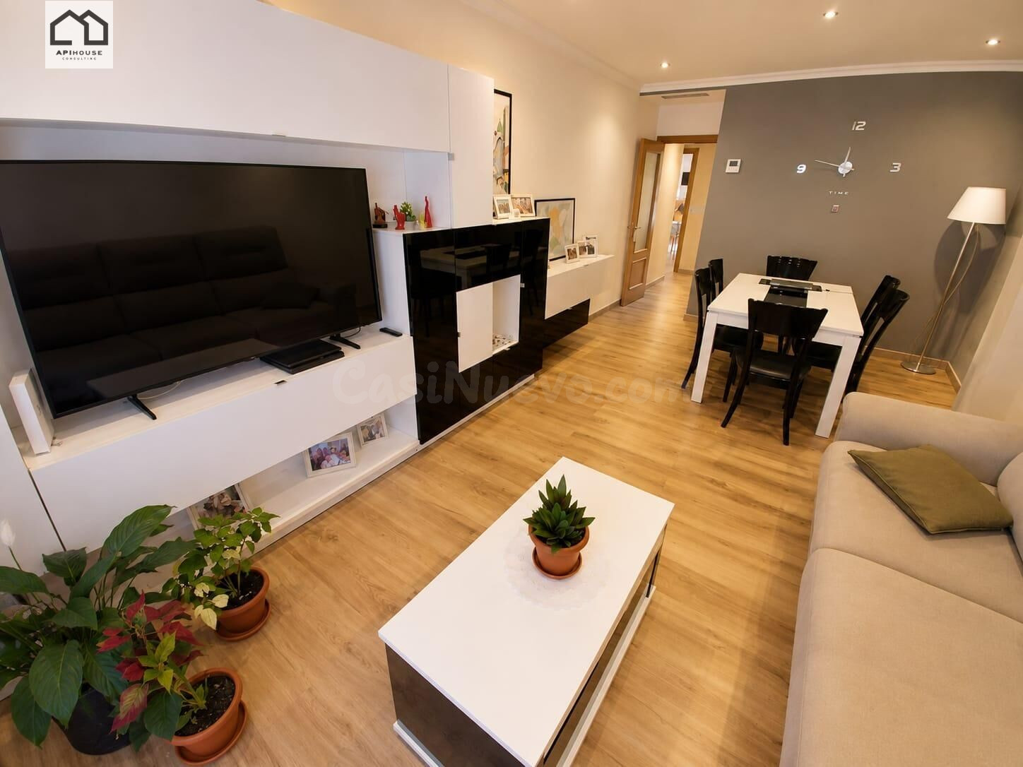 APIHOUSE VENDE CON POSIBILIDAD DE VENTA A PLAZOS, ESPECTACULAR PISO EN ELCHE !