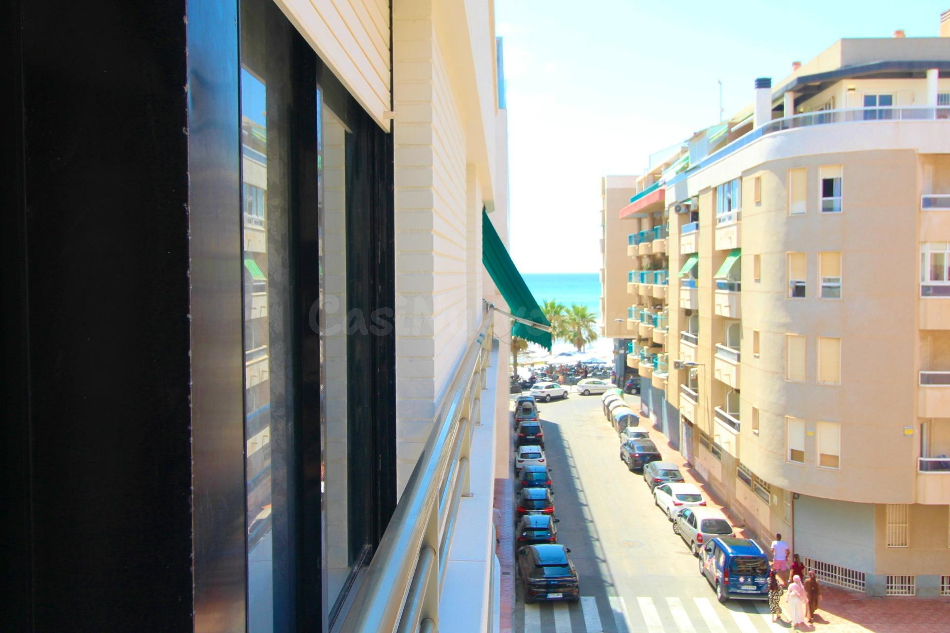 Venta de piso a 130m de la Playa del Cura | 3ª Planta con ascensor y piscina