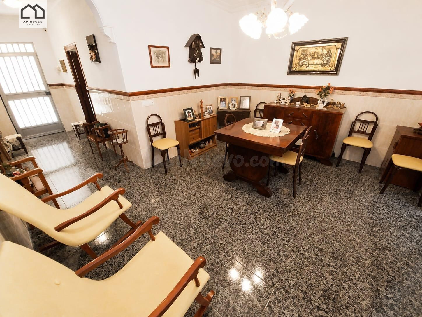 Dos viviendas con patio, cochera y más de 500 m2 en Benejúzar. Una oportunidad con infinitas posibilidades.