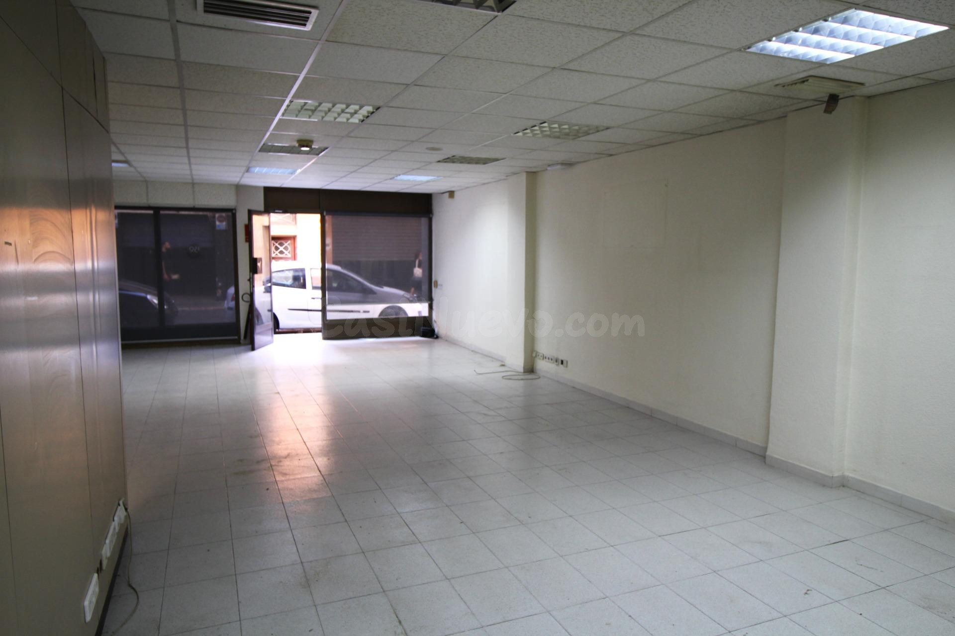 Oportunidad de Inversión: Local Comercial en Alicante/Alacant