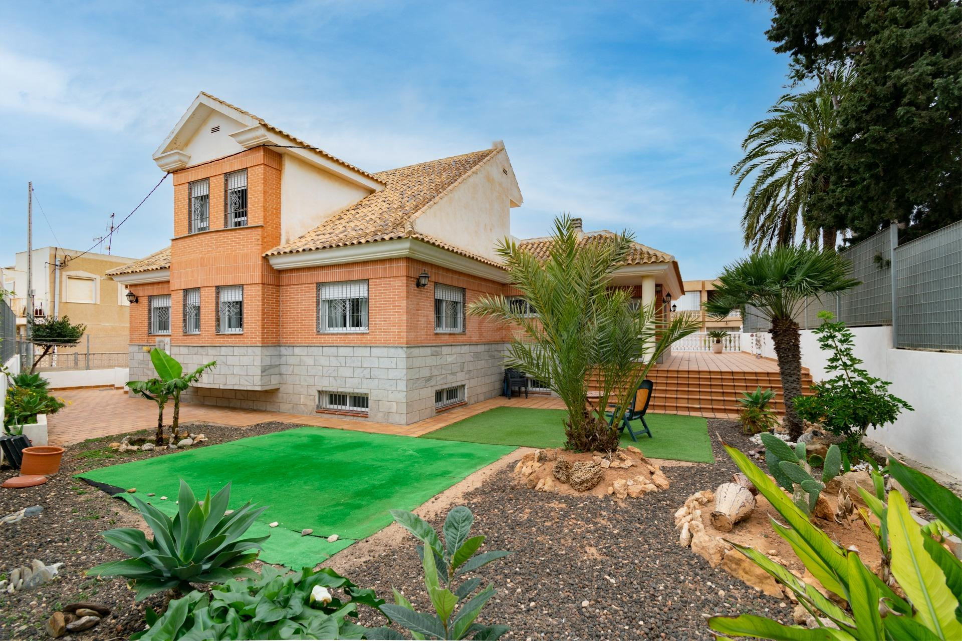 Arquitectura de autor y calidades premium a 200 metros del Mar Menor