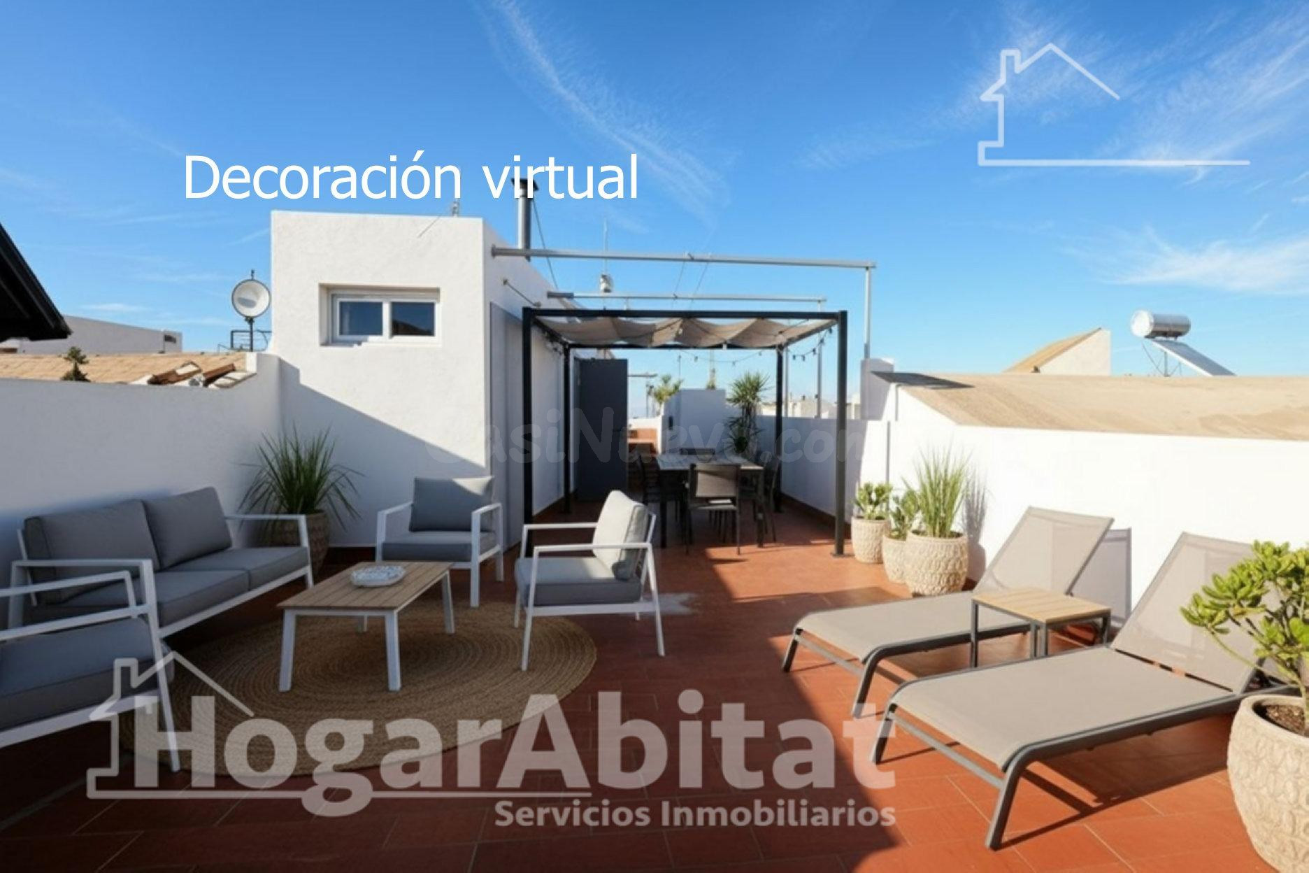 ¡VISTAS PANORÁMICAS! BONITA CASA, EXTERIOR Y LUMINOSA CON TERRAZA