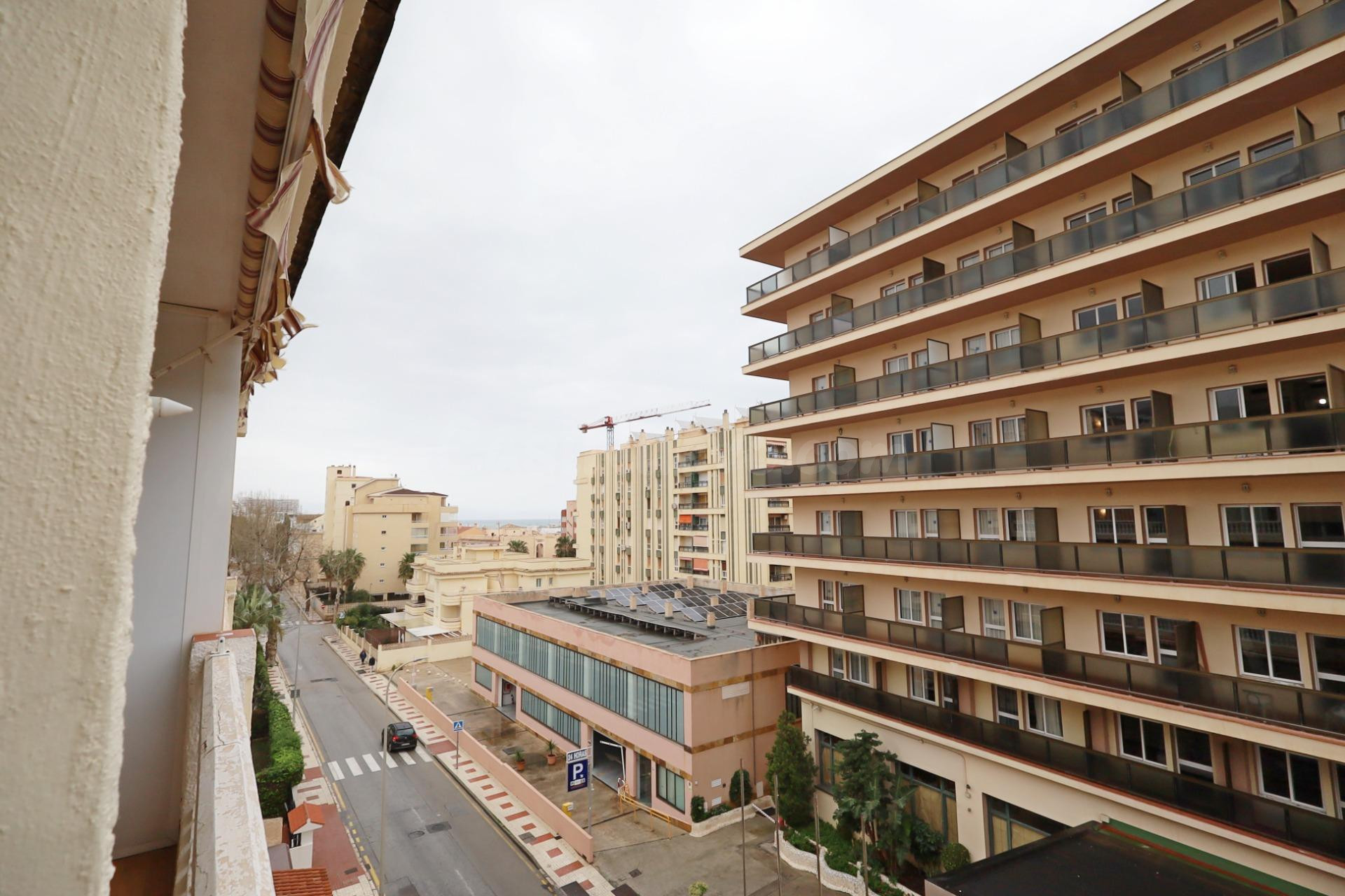 Venta de estudio en los Nidos, Carihuela a 50 metros de playa