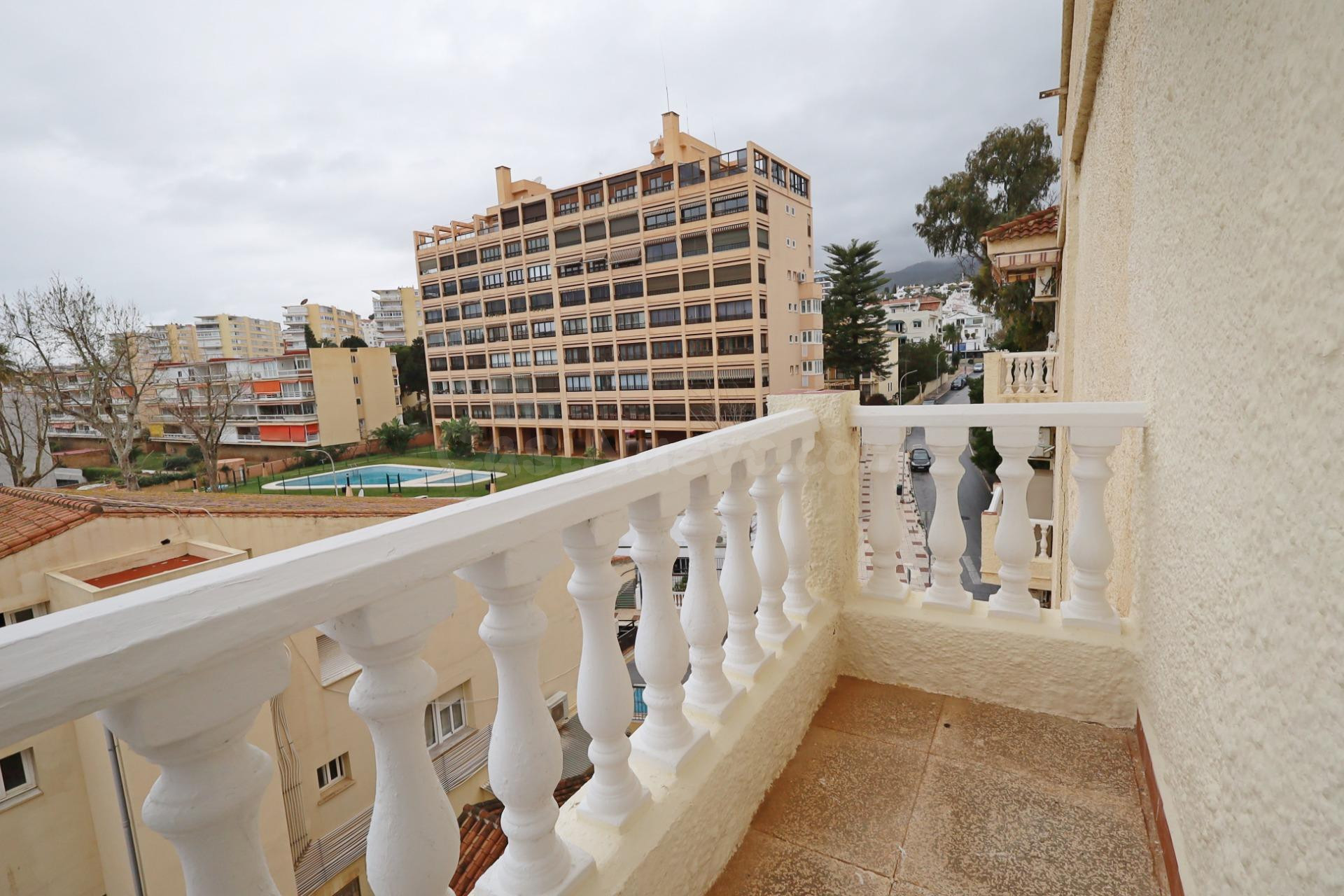 Venta de estudio en los Nidos, Carihuela a 50 metros de playa