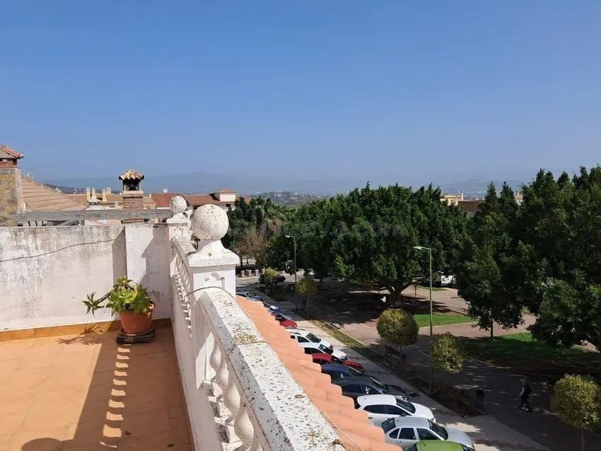 Oportunidad de inversión: edificio completo con alto potencial en Alhaurín de la Torre