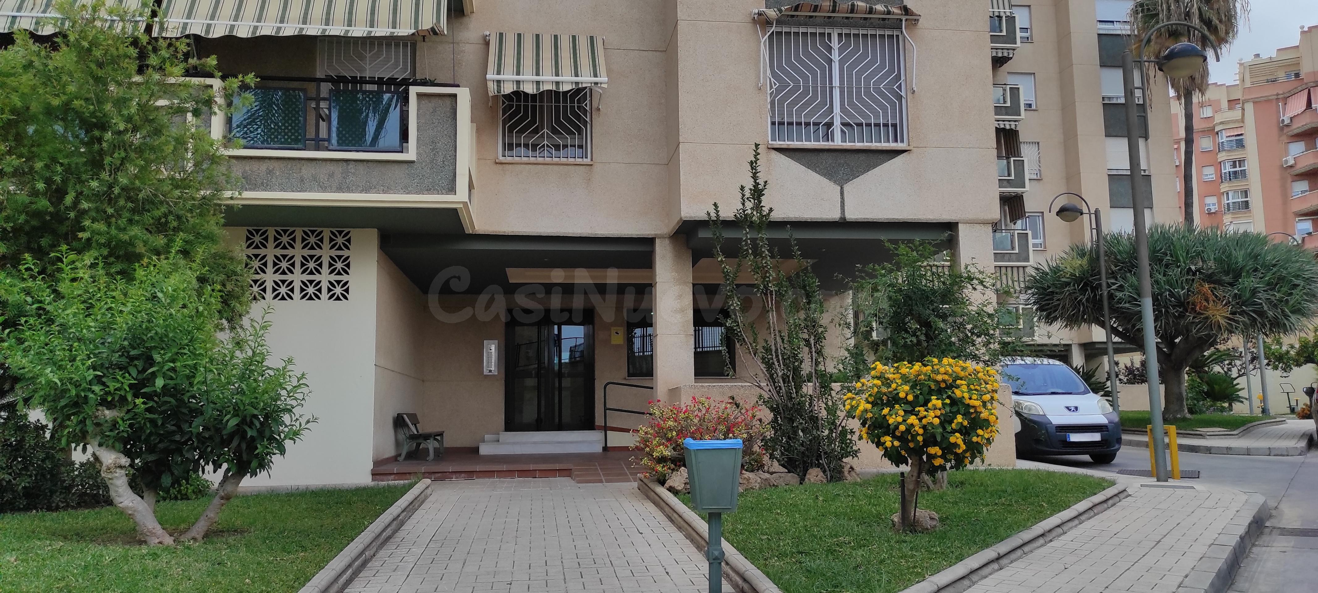 Preciosa vivienda en alquiler larga temporada cuatro dormitorios Málaga