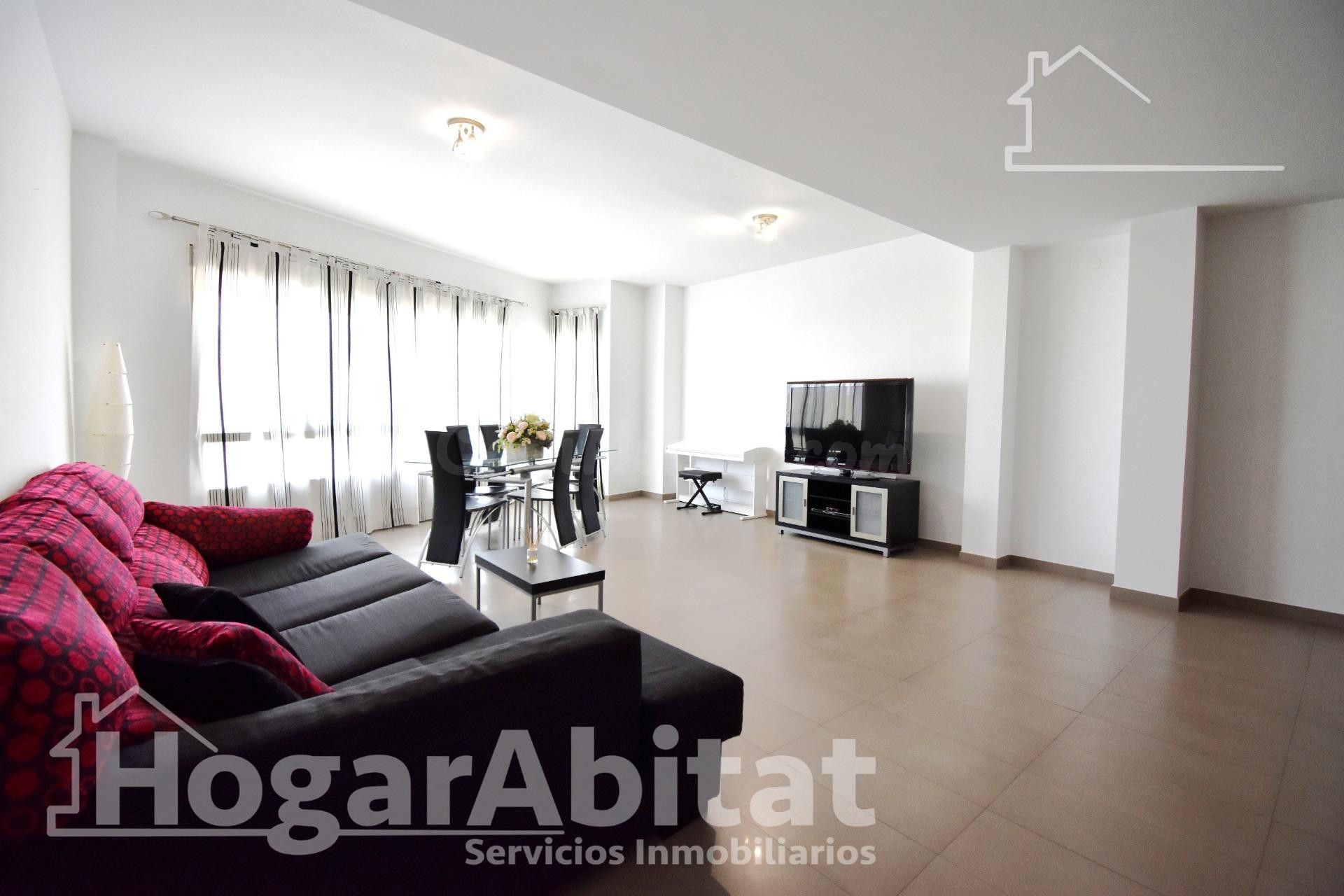 ¡HOGAR DE LUJO! MUY AMPLIO, BONITO Y LUMINOSO, TODO AMUEBLADO