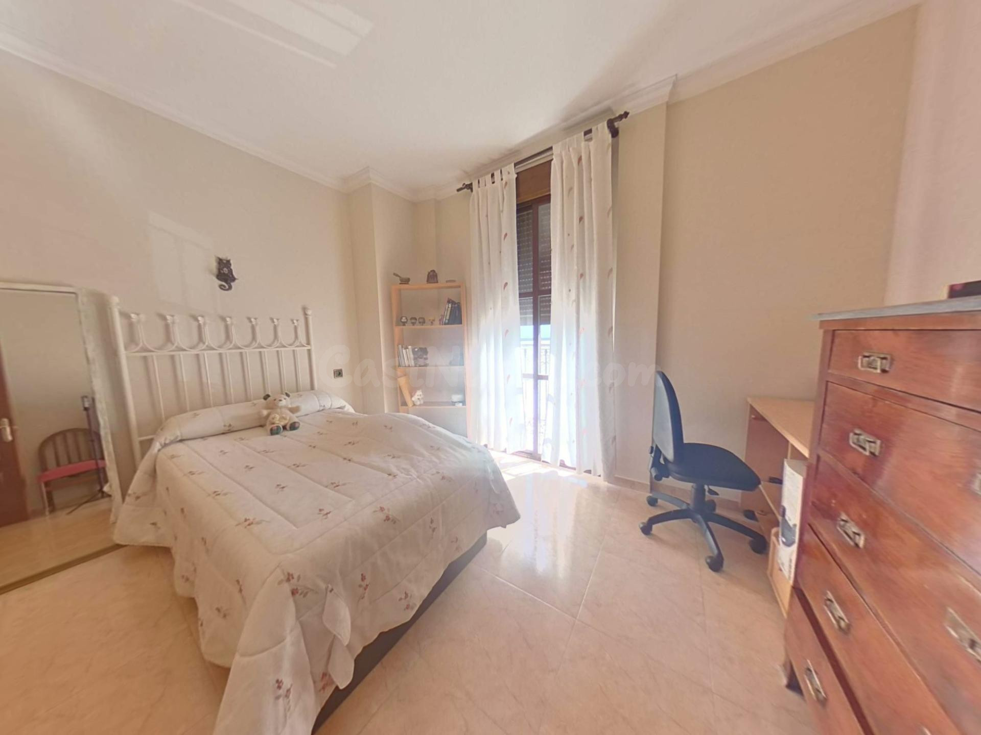 PRECIOSA CASA EN POSADAS CON GRAN PATIO Y TERRAZA - foto 5
