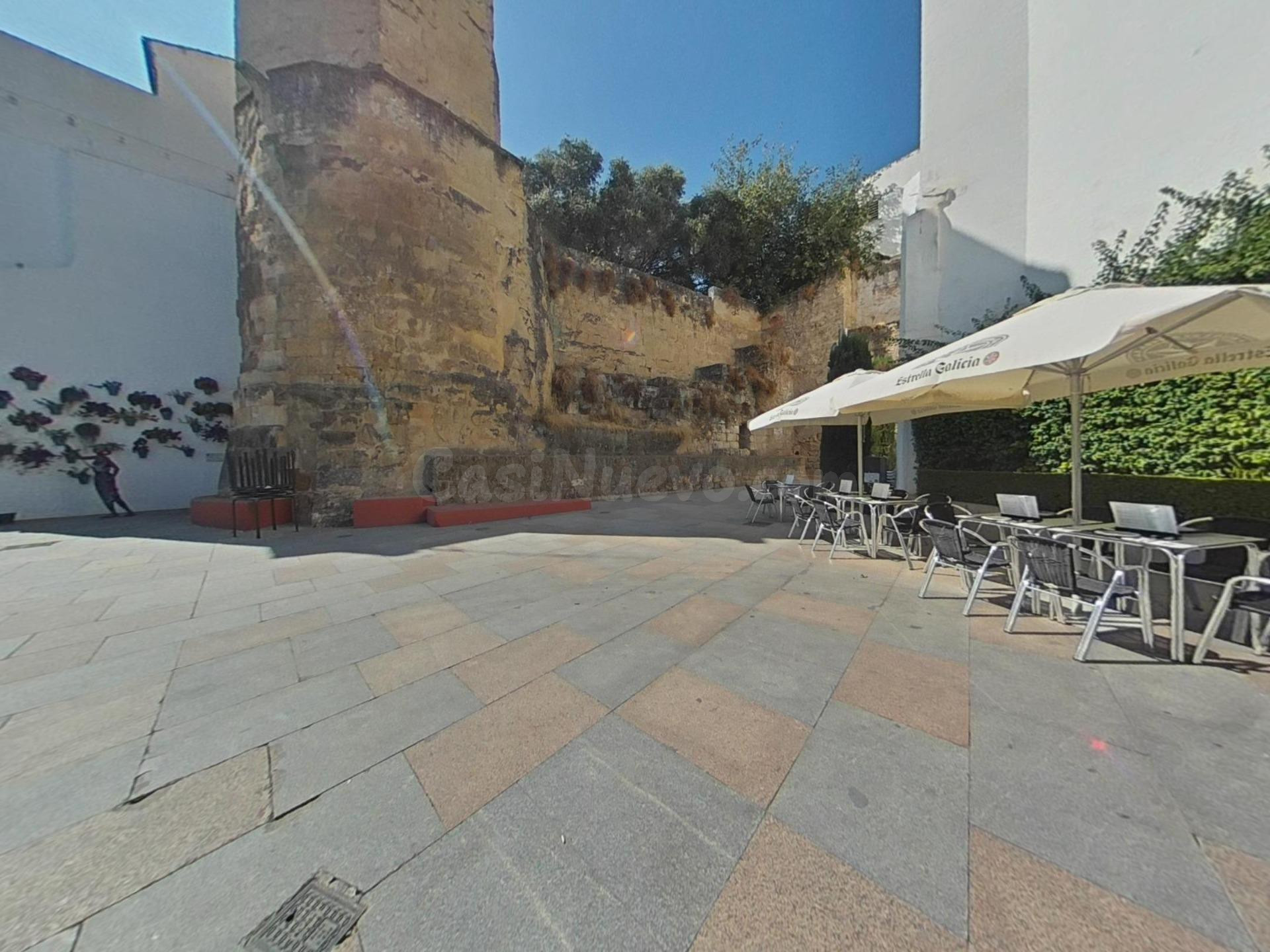 Traspaso junto a Plaza de Colón — Local de restauración reformado íntegramente, sin obras que hacer