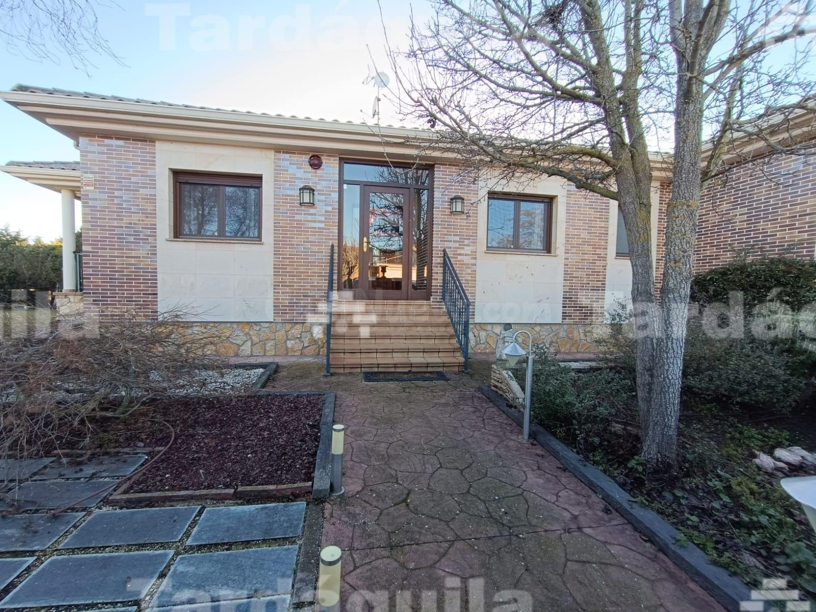CHALET UNIFAMILIAR CON 900 METROS DE PARCELA EN SAN CRISTOBA - foto 4