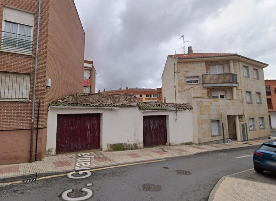 SE VENDE SOLAR EN CARBAJOSA DE LA SAGRADA - foto 2